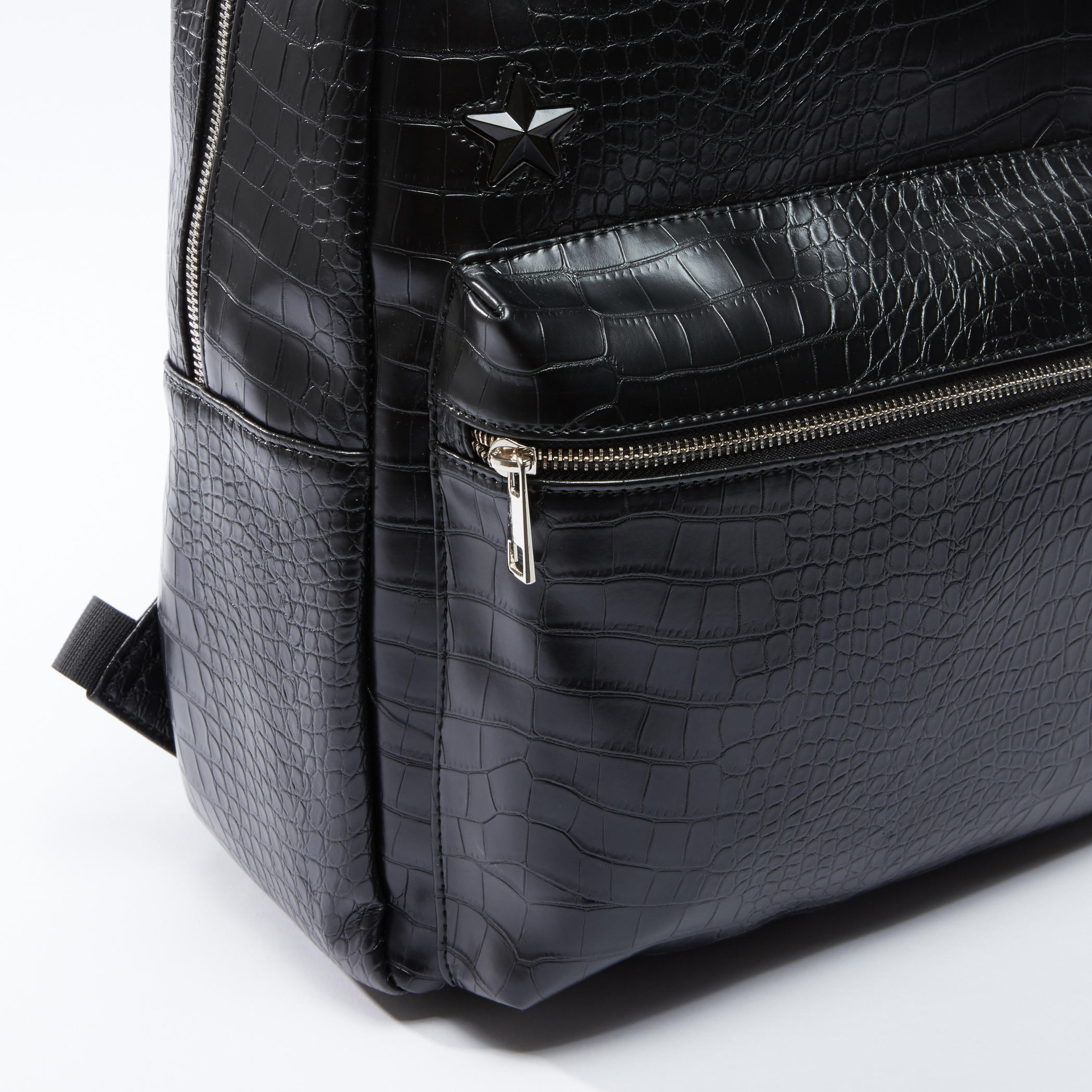 حقيبة ظهر بسحّاب إغلاق وحمّالات قابلة للتعديل-men-bags-image-4