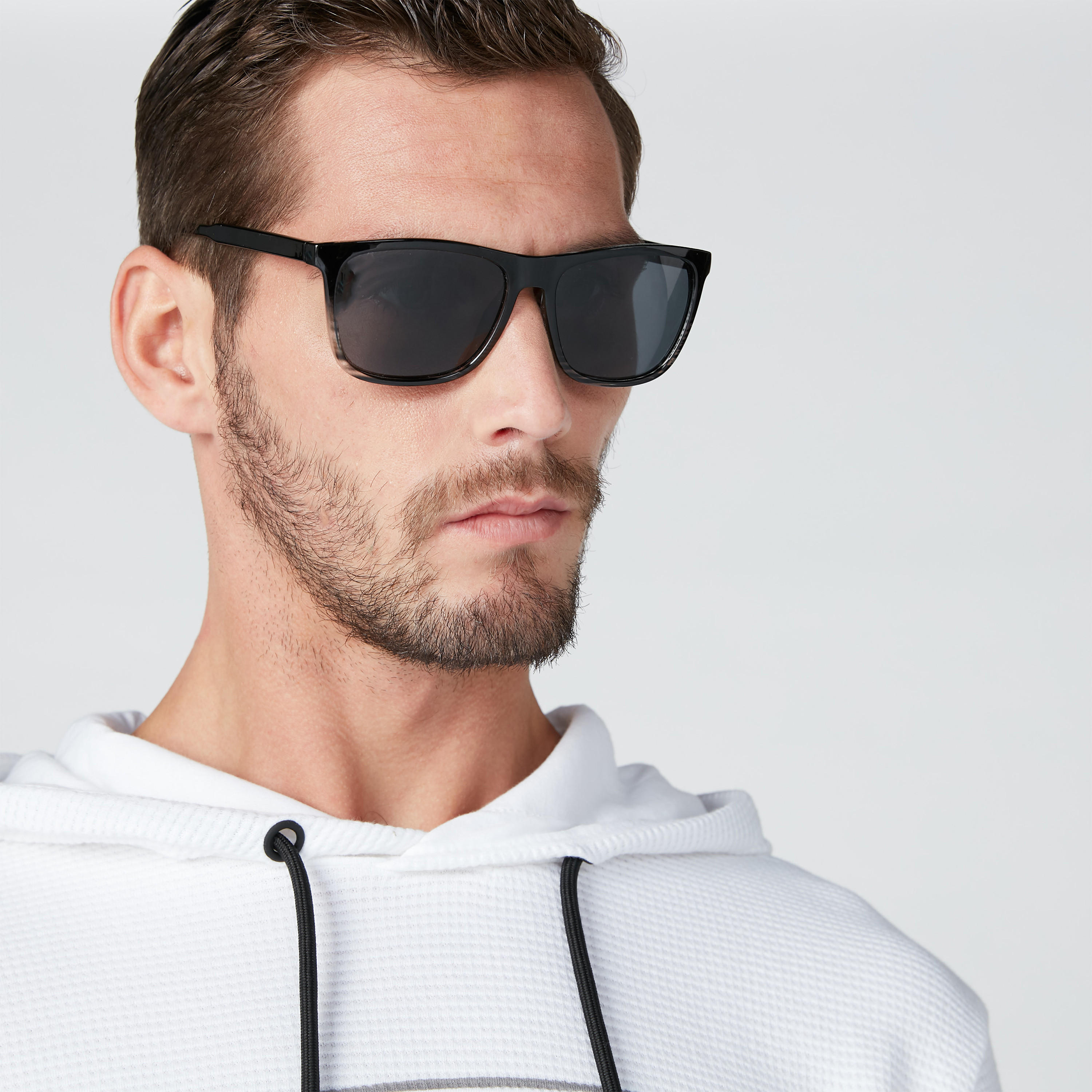 نظّارة شمسيّة واي فيرار بإطار كامل وطبعات-men-sunglasses-image-4