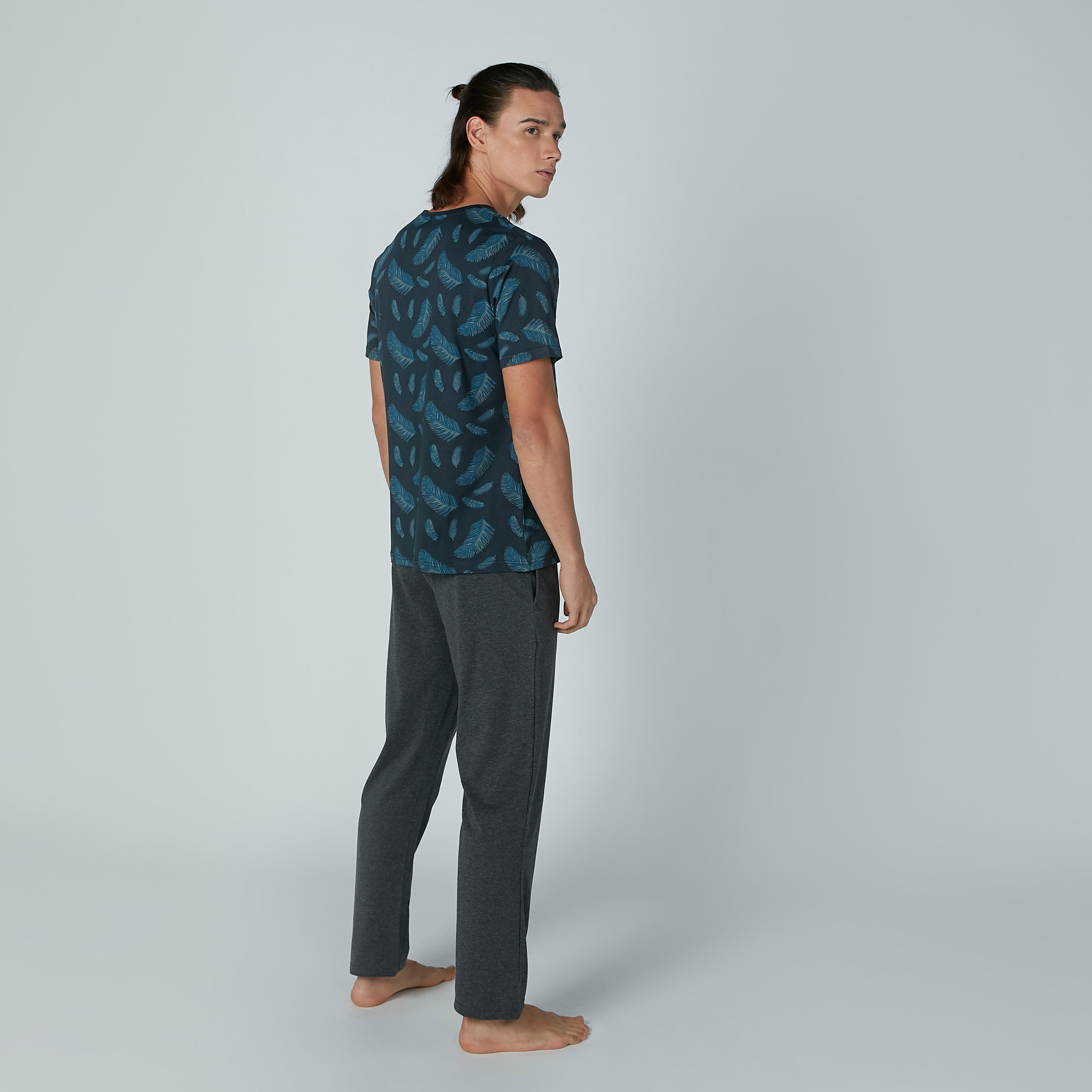 تيشيرت بياقة مستديرة وأكمام قصيرة وطبعات – طقم من قطعتين-men-clothing-nightwear-sets-image-2