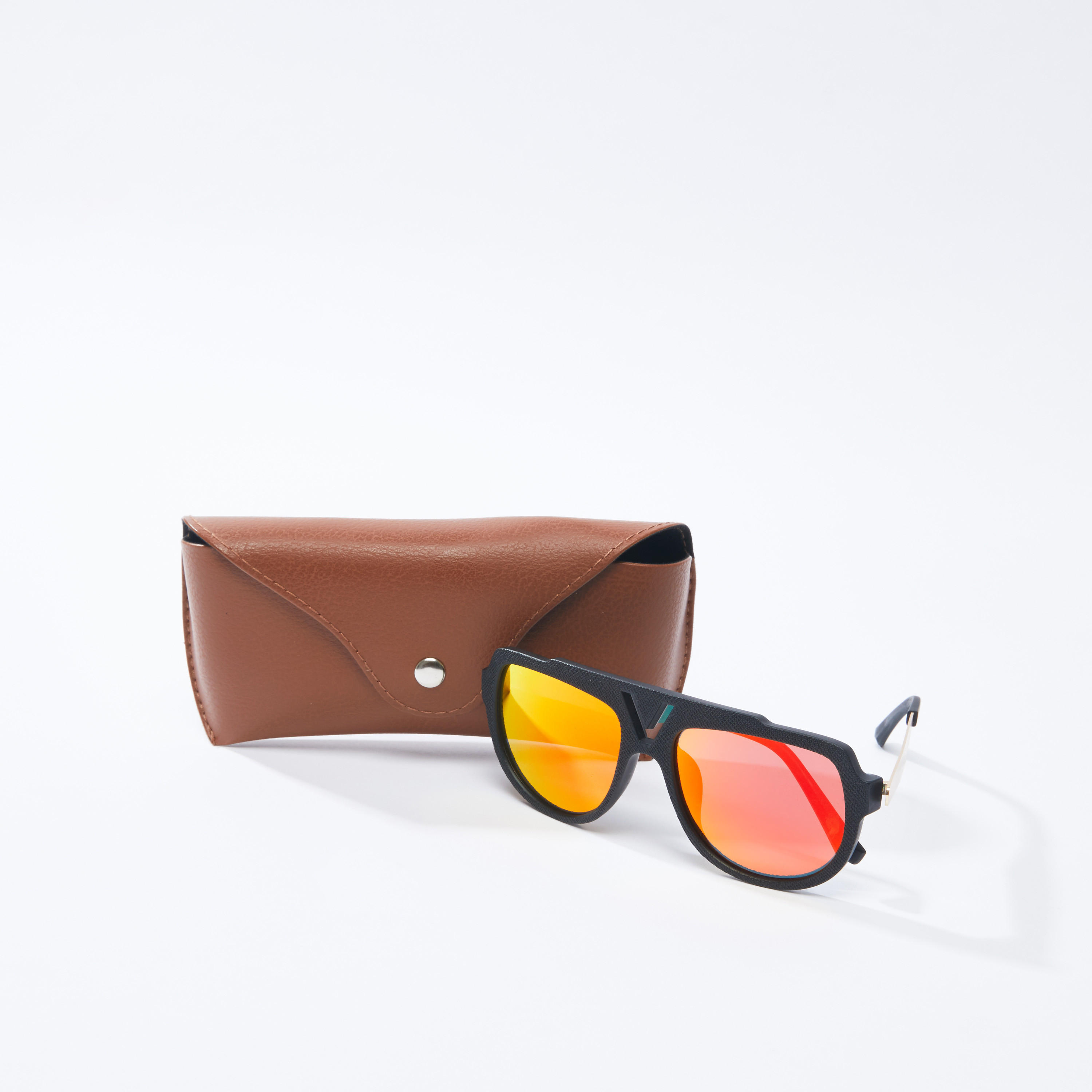 نظّارة شمسيّة بإطار كامل-men-sunglasses-image-6