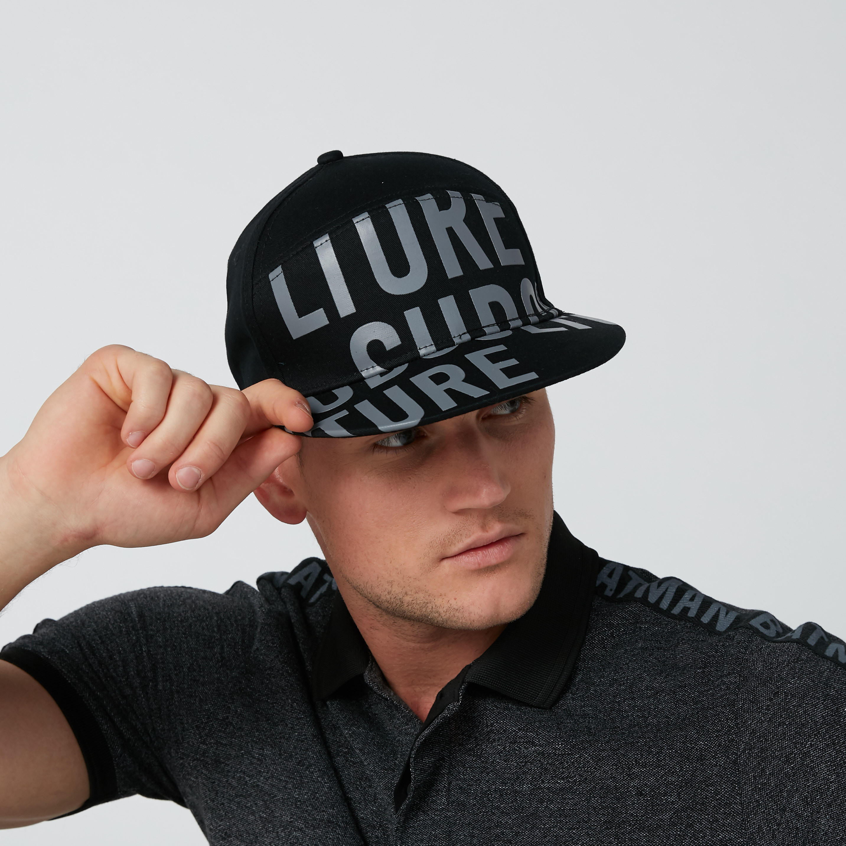 قبعة كاب بزر إغلاق وطبعات-men-caps-image-3