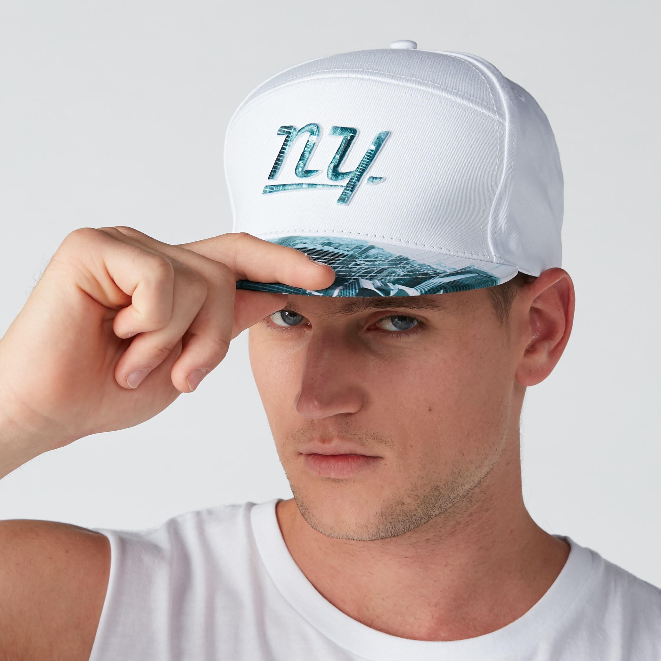 قبعة كاب بزر إغلاق وتزيينات وطبعات-men-caps-image-2