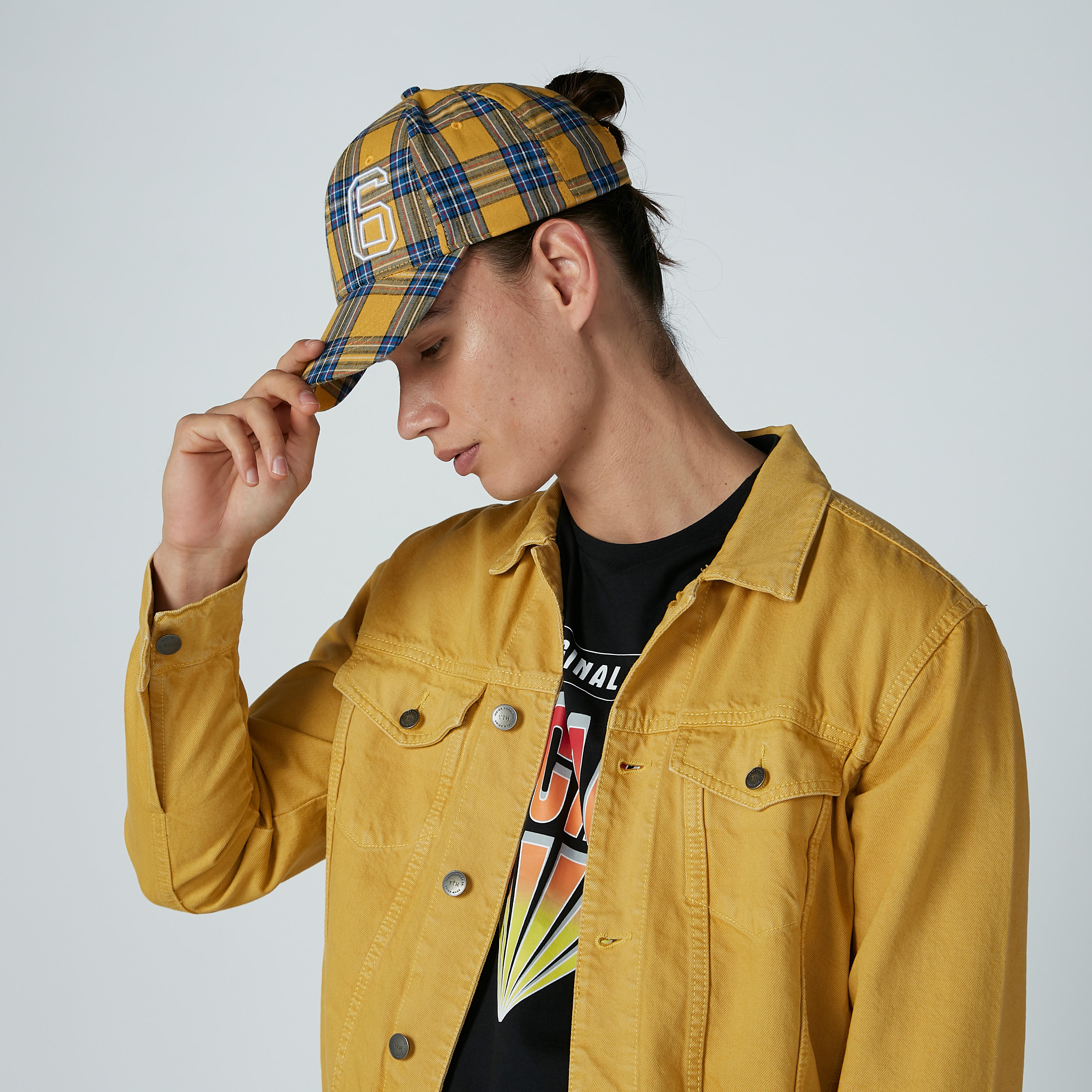 قبعة كاب كاروهات بتطريز-men-caps-image-2