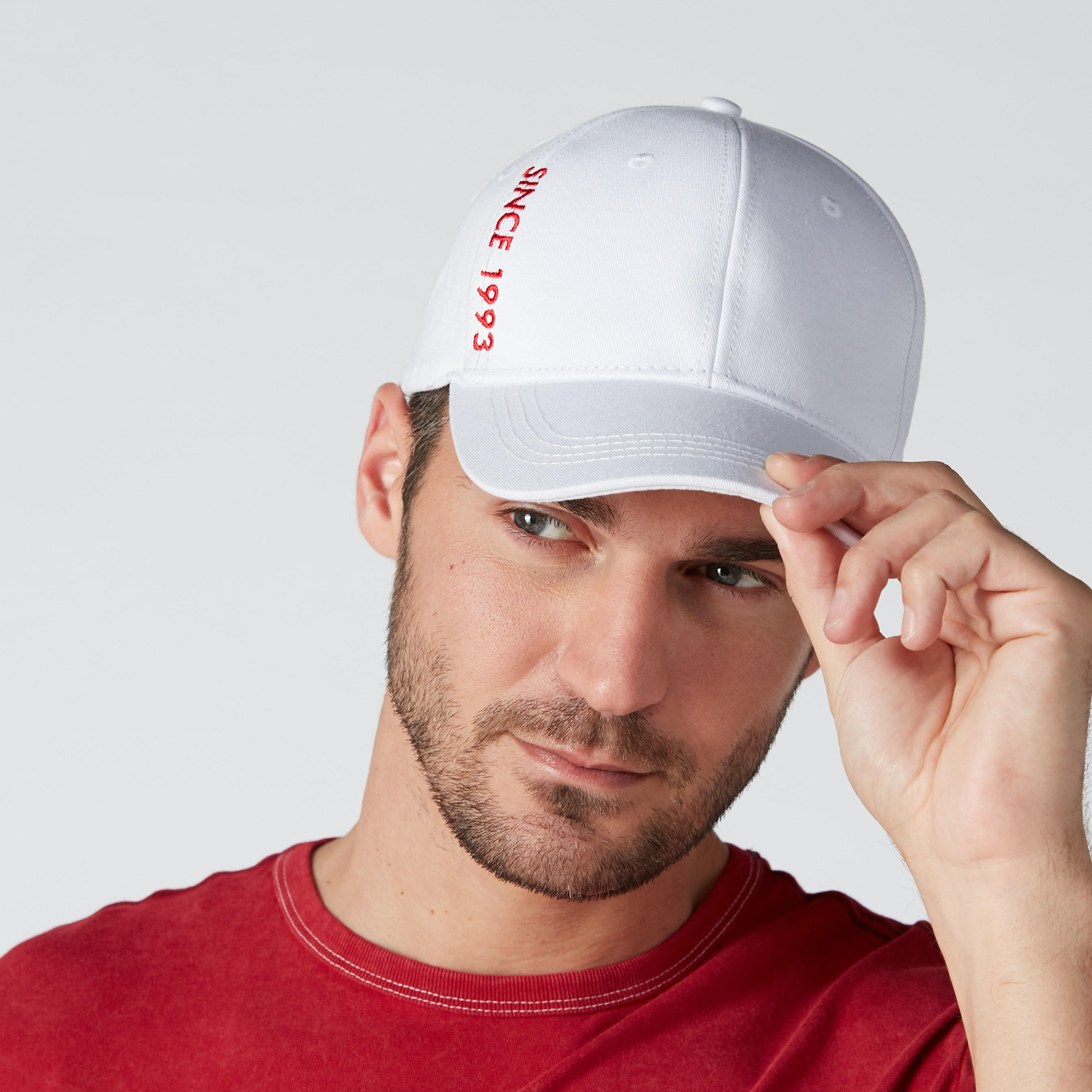 قبعة كاب مطرّزة بدرزات-men-caps-image-2