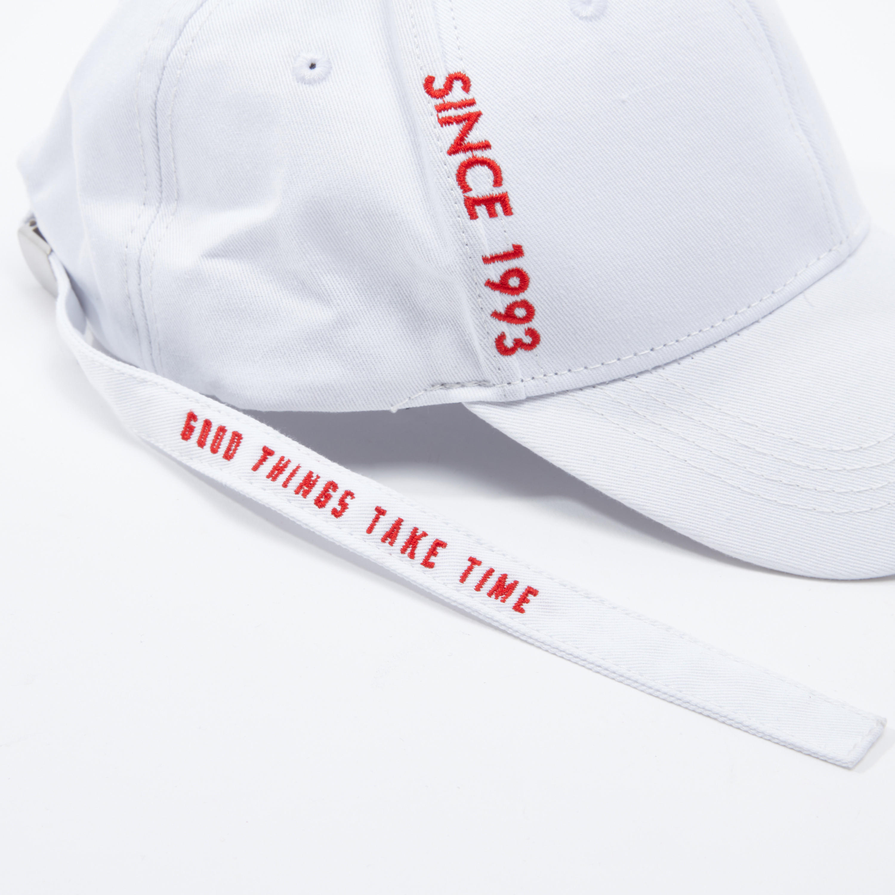 قبعة كاب مطرّزة بدرزات-men-caps-image-3