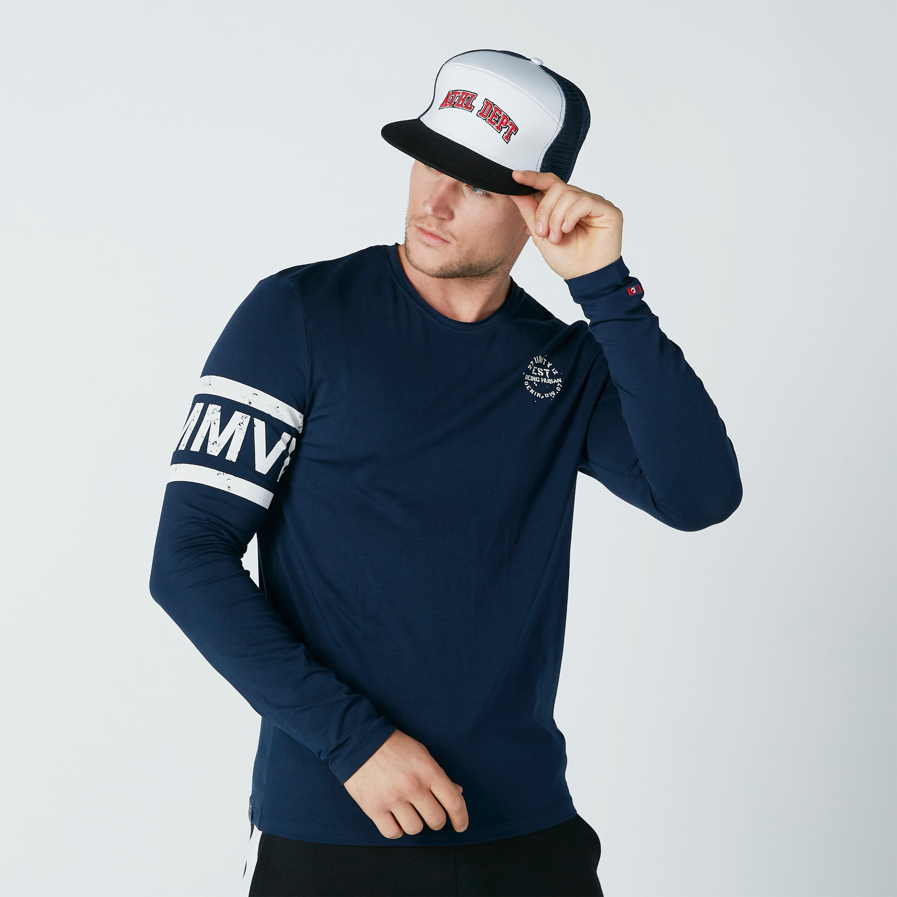 قبعة كاب بزر إغلاق وتطريز-men-caps-image-2
