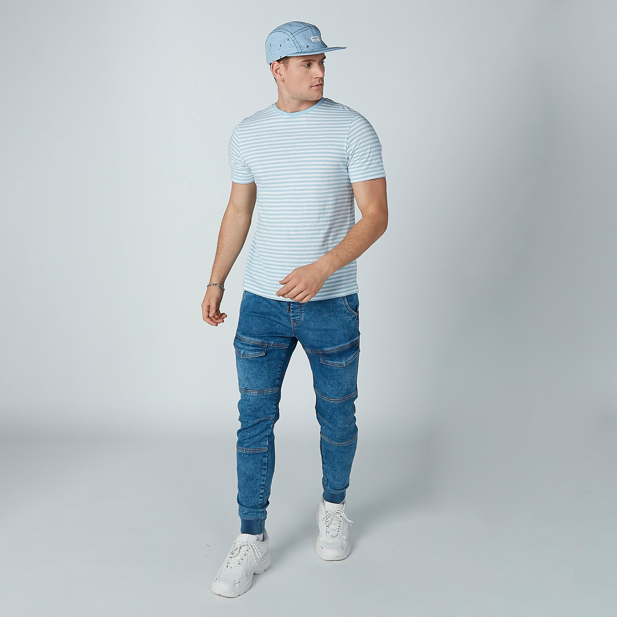قبعة كاب بطبعات وحلقات-men-caps-image-2