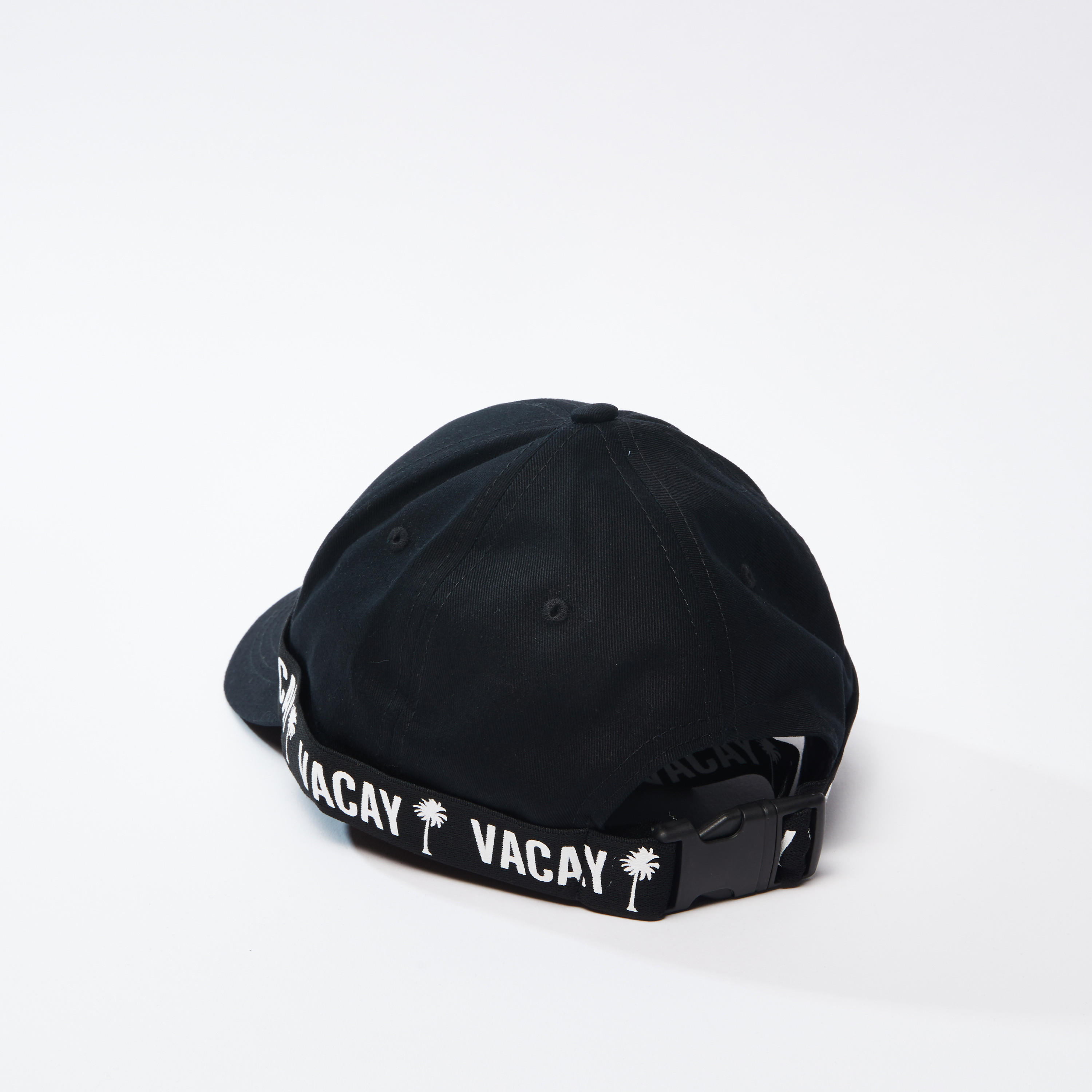 قبعة كاب بإبزيم إغلاق وطبعات-men-caps-image-1