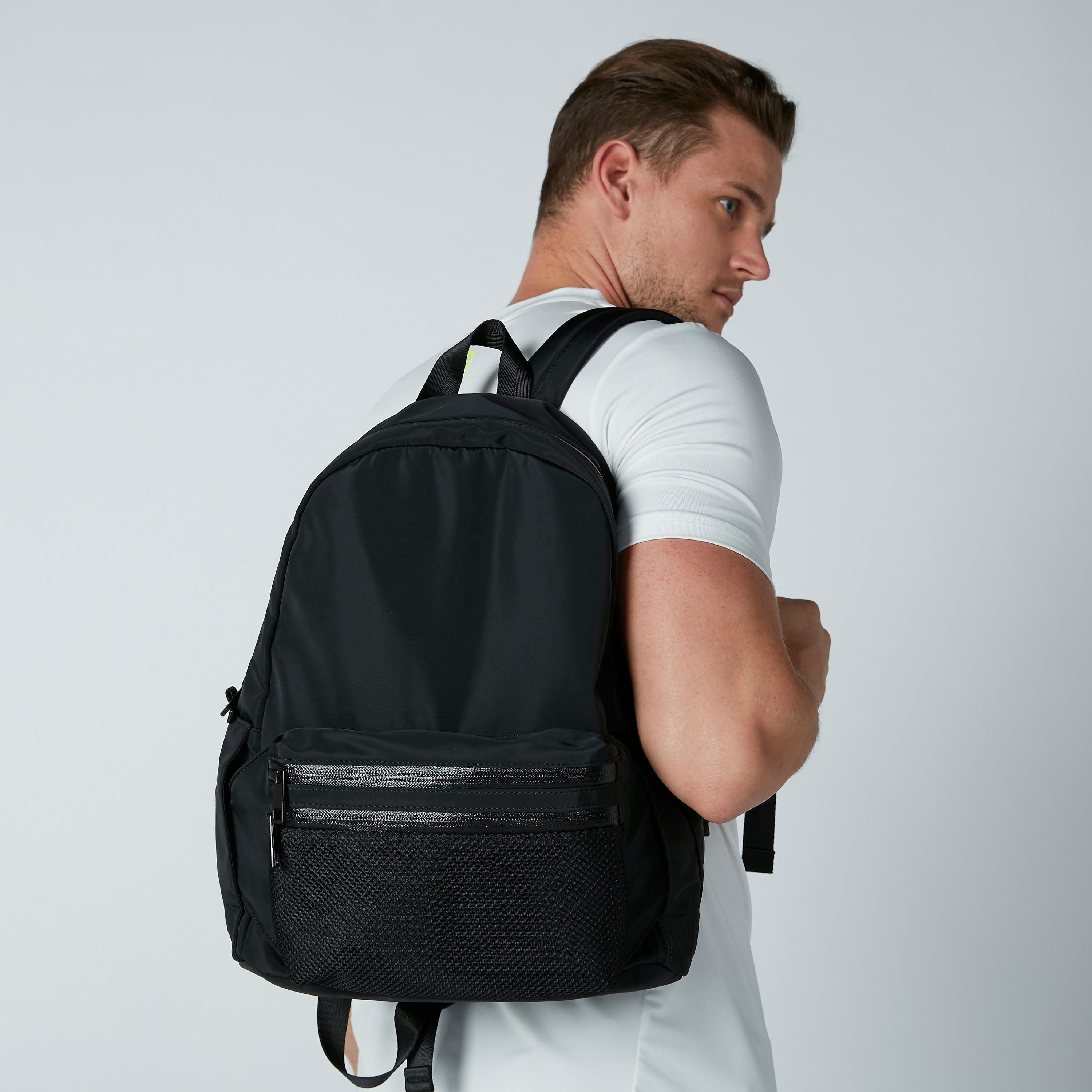 حقيبة ظهر متعددة الأقسام بسحّاب إغلاق-men-bags-image-4