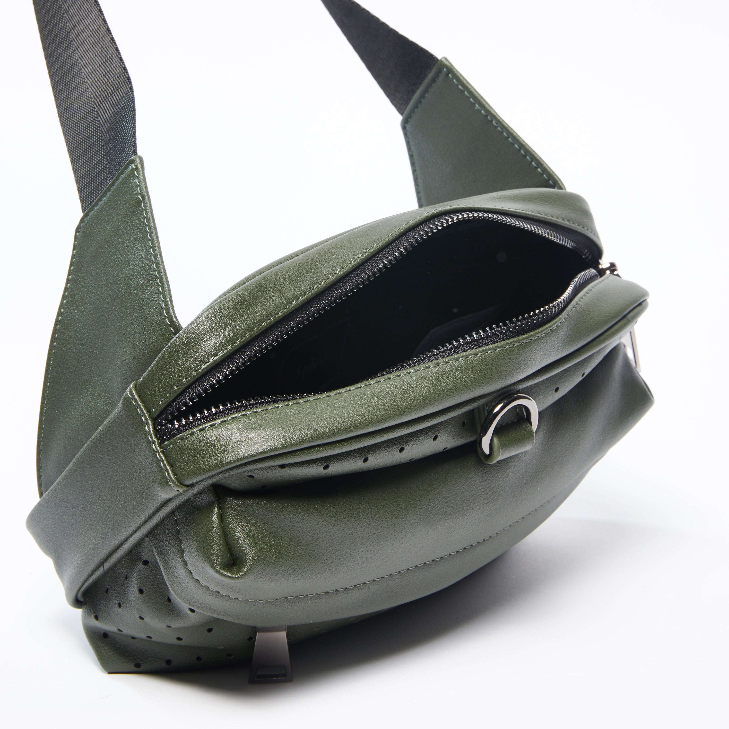 حقيبة خصر مثقّبة بإبزيم إغلاق-men-bags-image-1