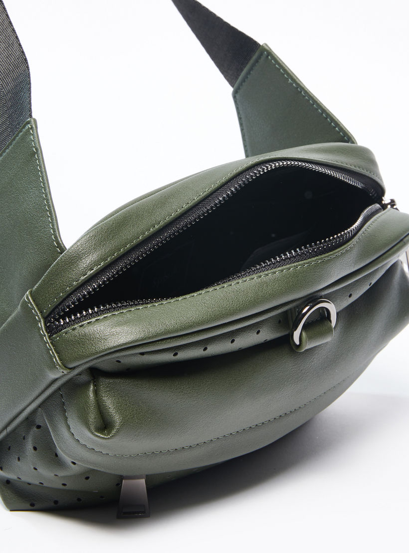 حقيبة خصر مثقّبة بإبزيم إغلاق-men-bags-image-1