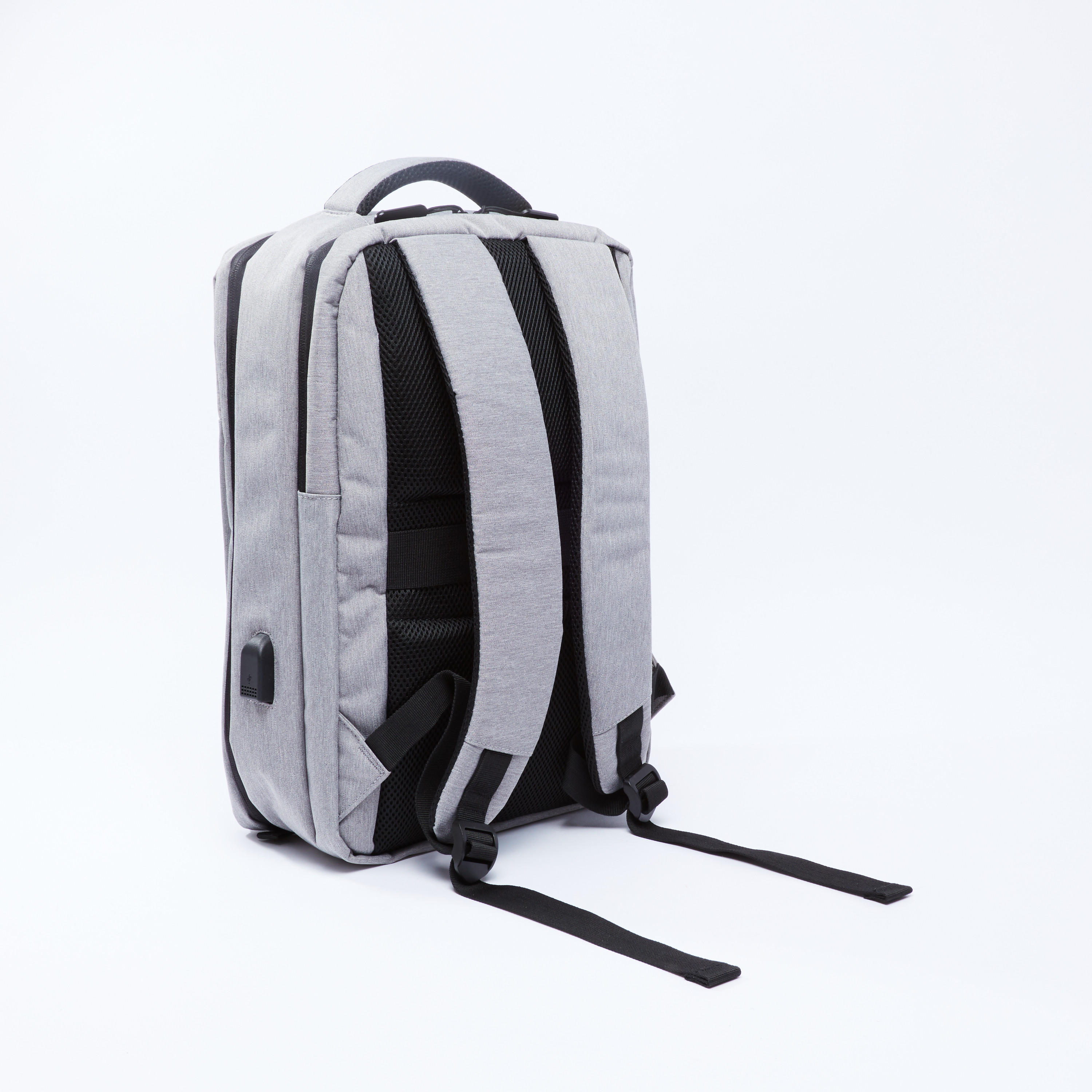 حقيبة ظهر بحمّالات كتف قابلة للتعديل وقسم للاب توب-men-bags-image-3