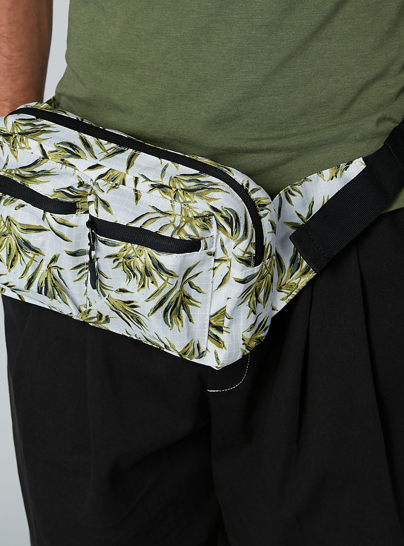 حقيبة خصر بسحاب إغلاق وطبعات-men-bags-image-2