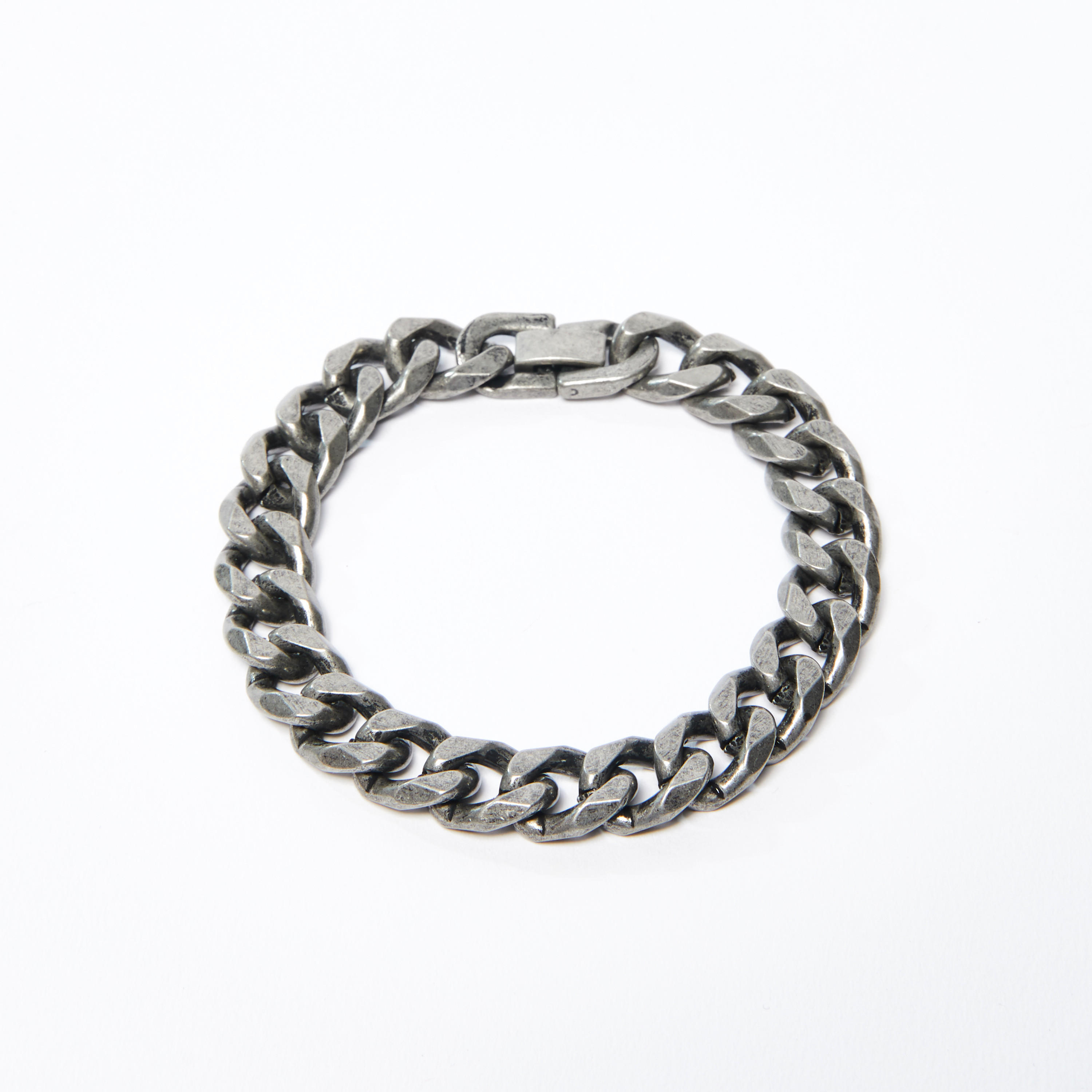 سوار بسلسلة ميتاليك وطيّة إغلاق-men-watchesandjewellery-bracelets-image-1