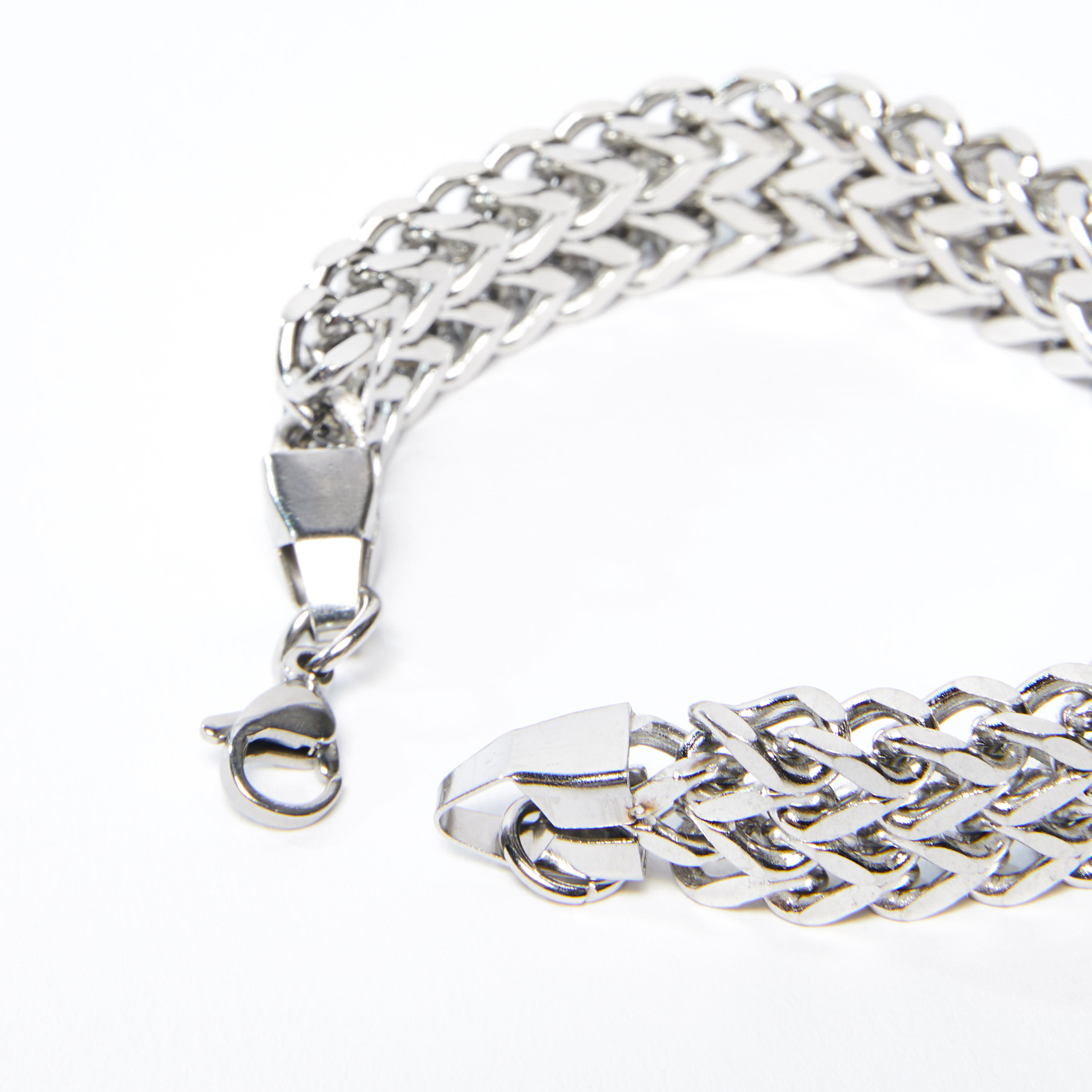 سوار بسلسلة ميتاليك متعددة الطبقات ومشبك إغلاق-men-watchesandjewellery-bracelets-image-3