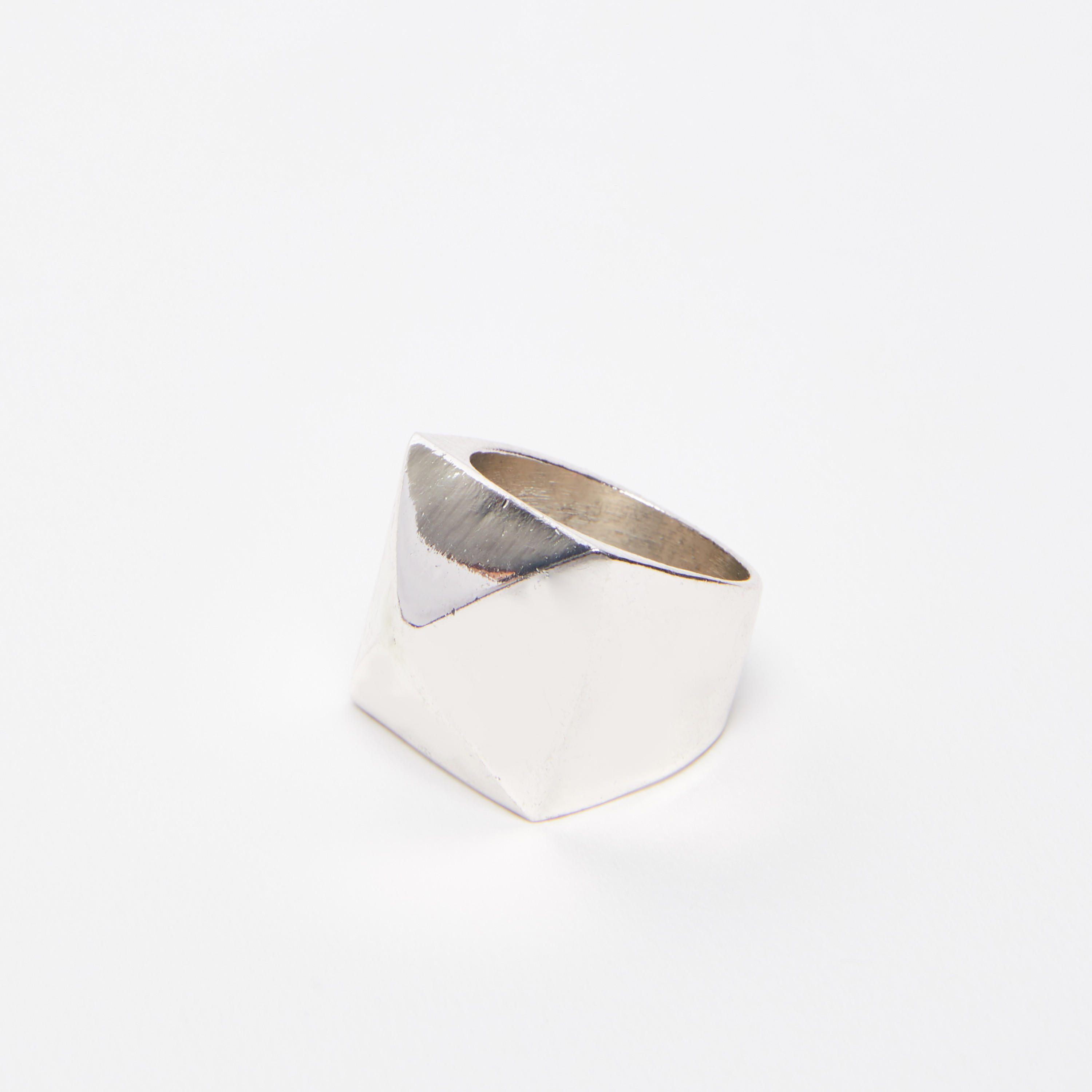 Metallic Finger Ring-men-watchesandjewellery-rings-image-1