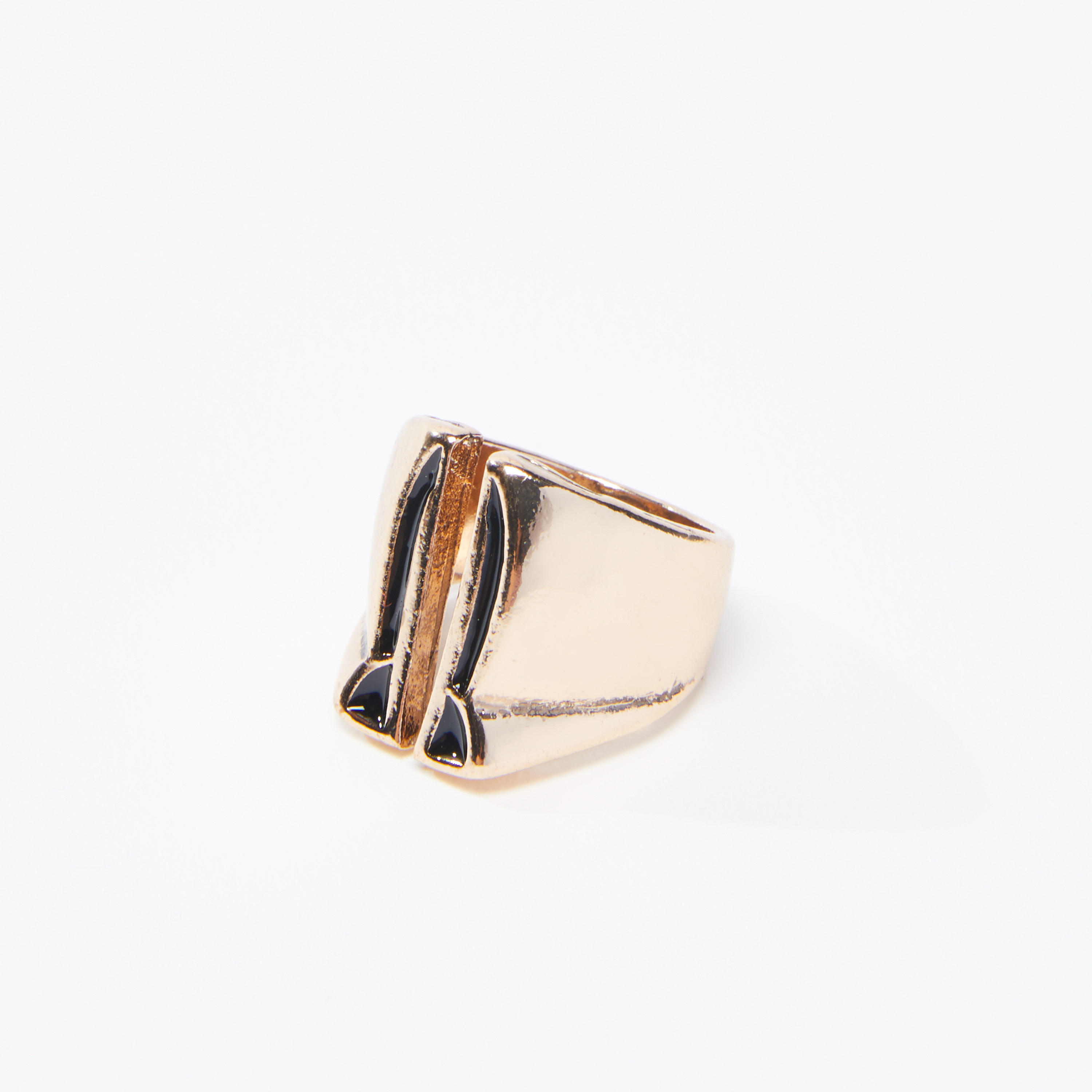 Metallic Finger Ring-men-watchesandjewellery-rings-image-1