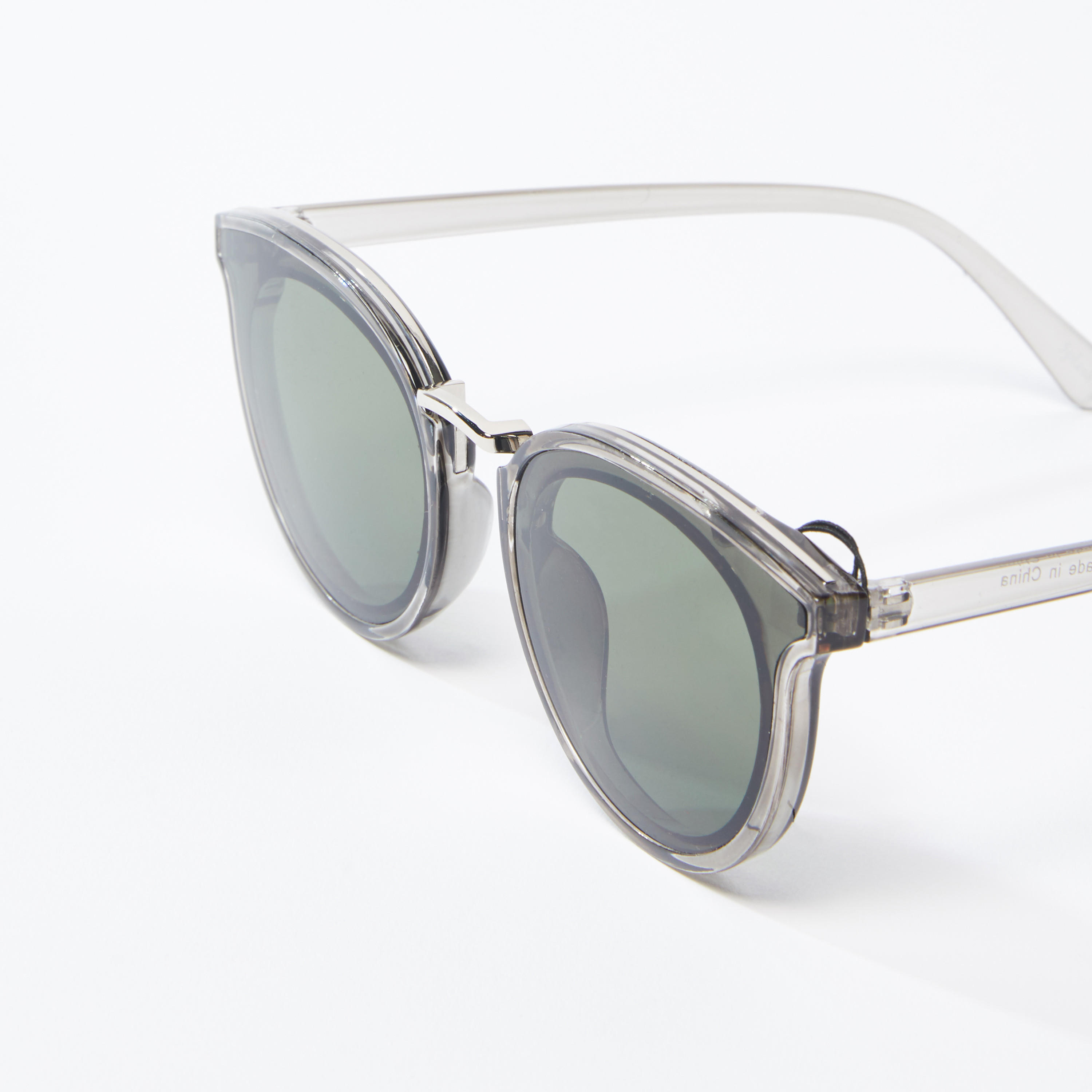 نظّارة شمسية بإطار كامل شفّاف ووسادات للأنف-men-sunglasses-image-4