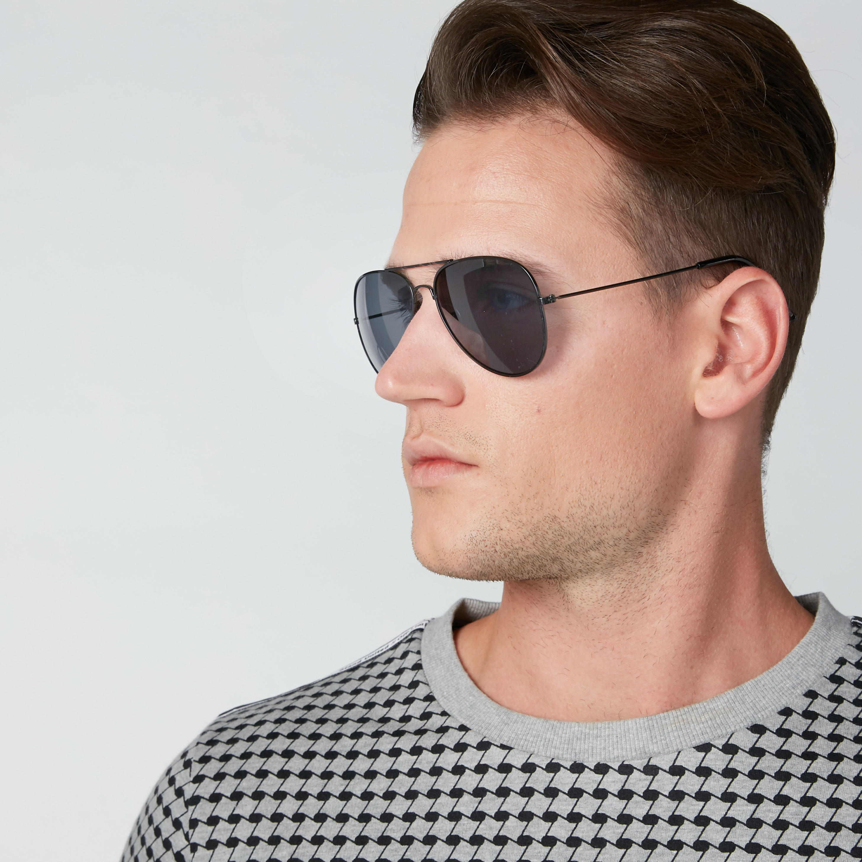 نظّارة شمسية أفياتور بإطار كامل-men-sunglasses-image-2