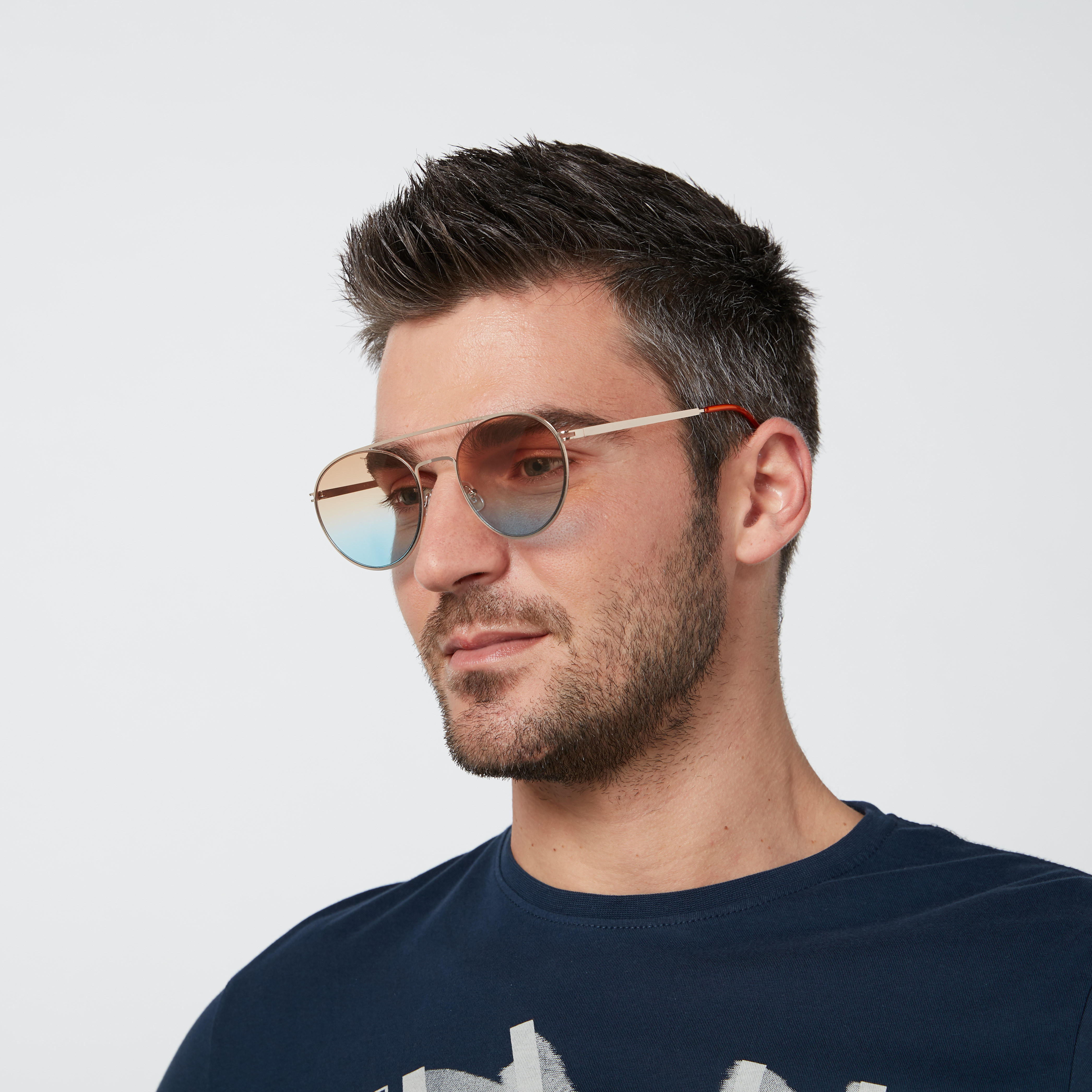 نظّارة شمسية ميتاليك بإطار كامل-men-sunglasses-image-2