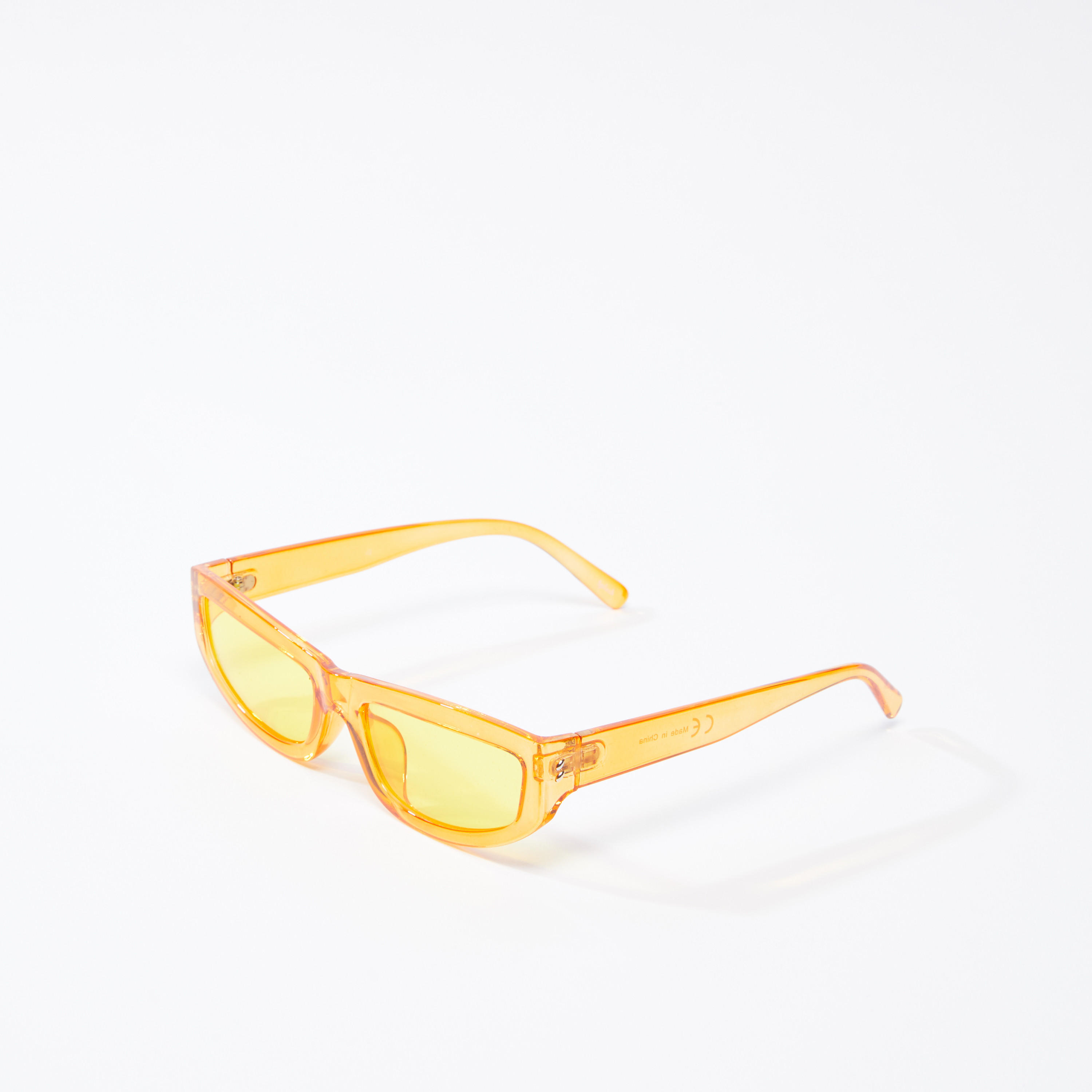 نظّارة شمسية واي فيرار بإطار كامل شفاف-men-sunglasses-image-1