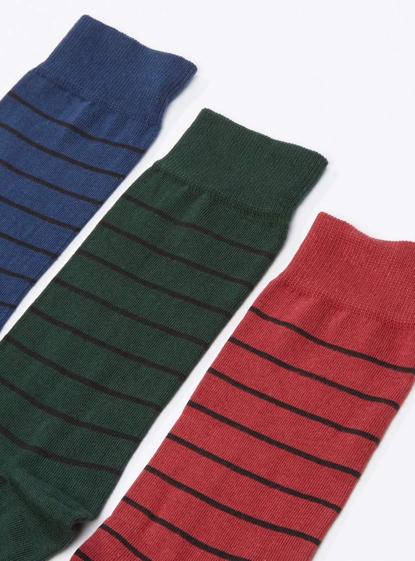 جوارب مقلّمة بطول ربلة الساق - طقم من 3 أزواج-men-socks-image-2