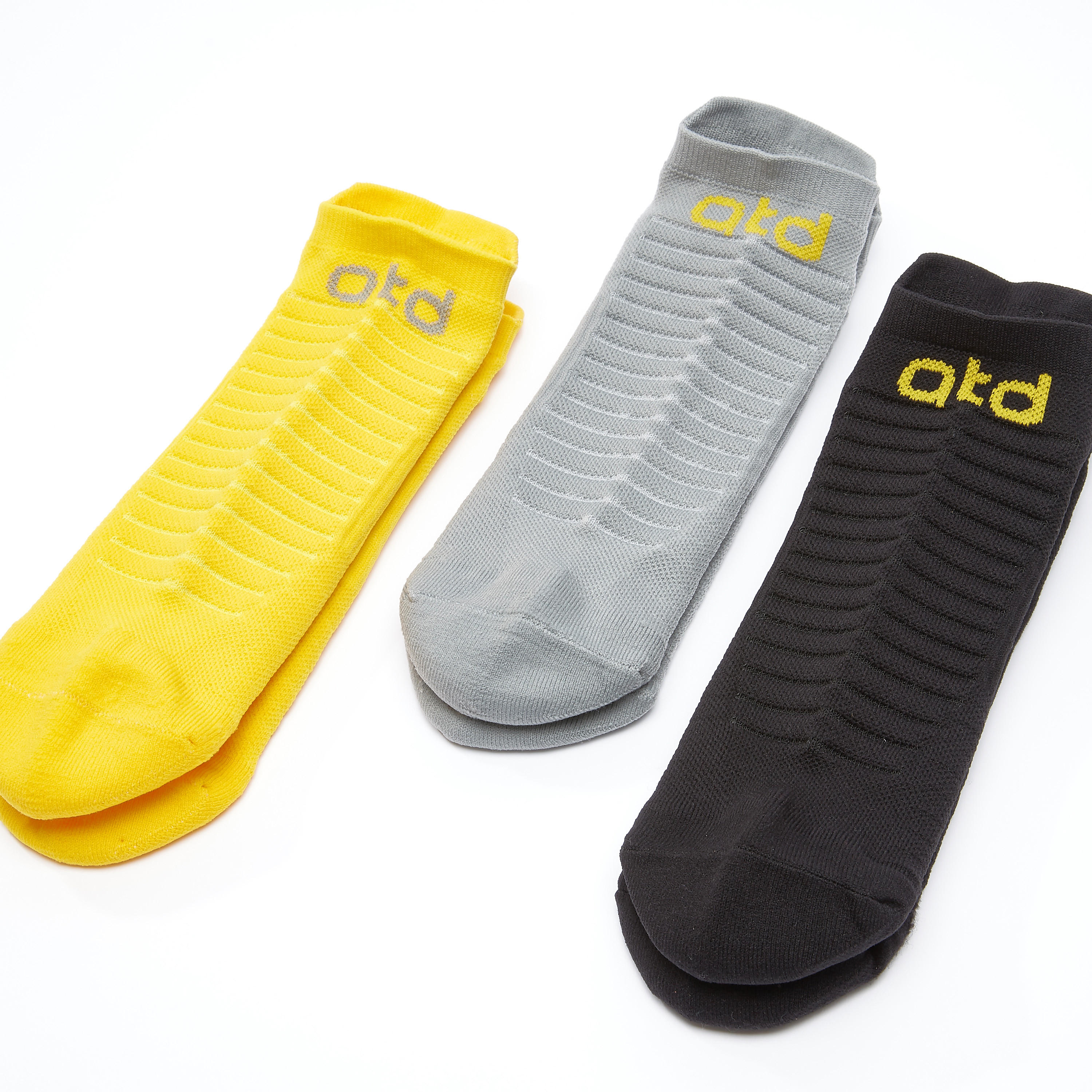جوارب بطول الكاحل - طقم من 3 أزواج-men-socks-image-3