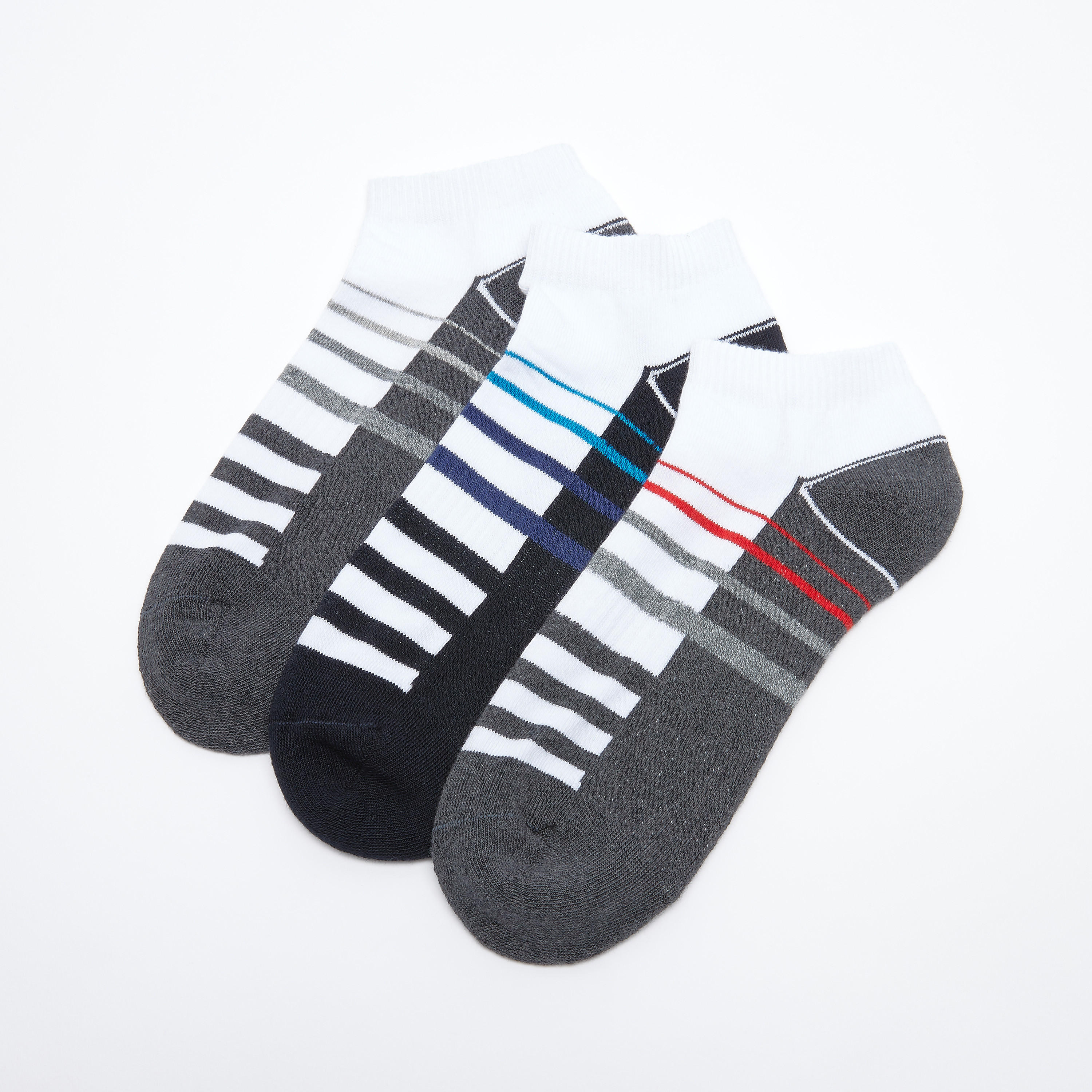 جوارب مقلّمة بطول الكاحل - طقم من 3 أزواج-men-socks-image-2