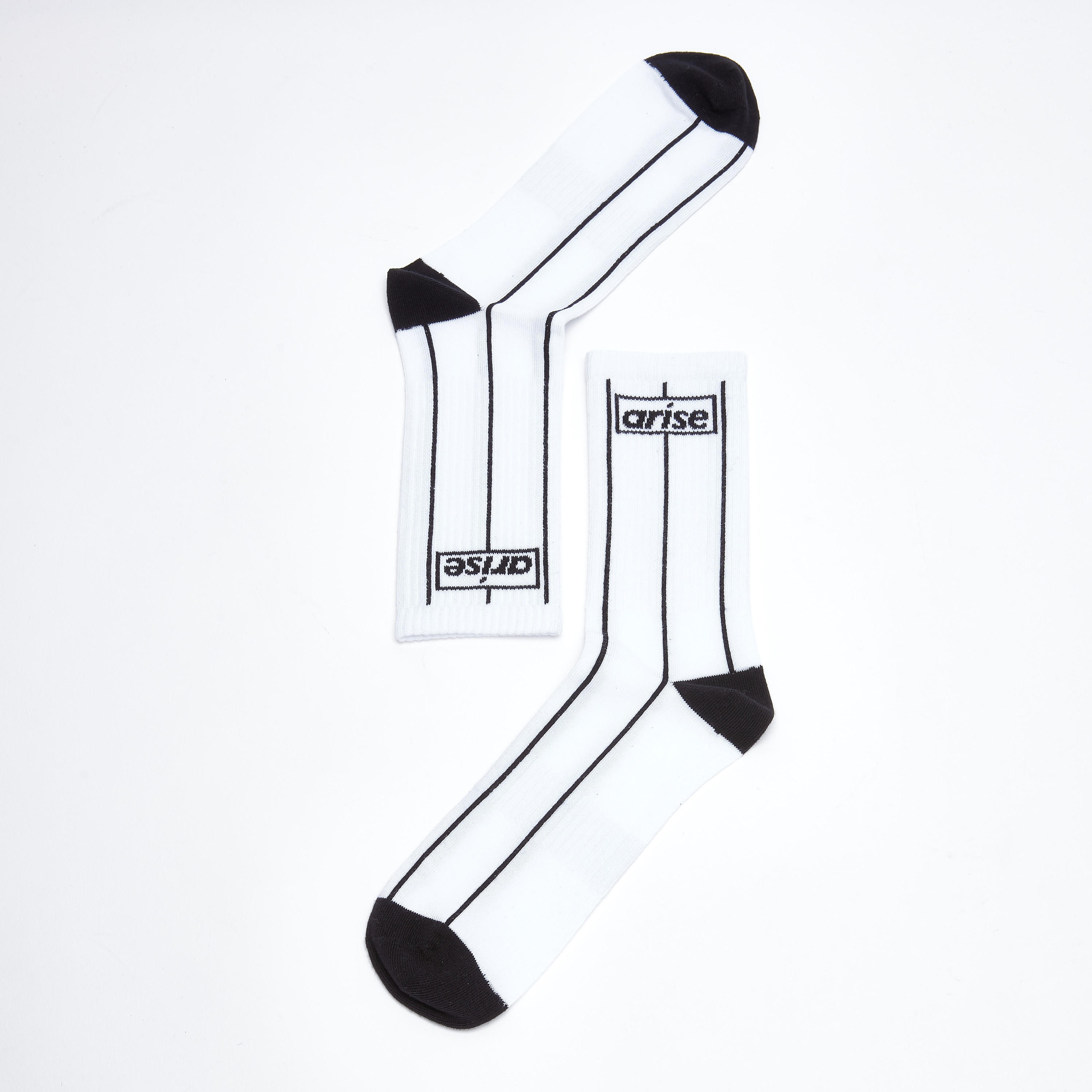 جوارب مقلّمة بطول متوسط-men-socks-image-1