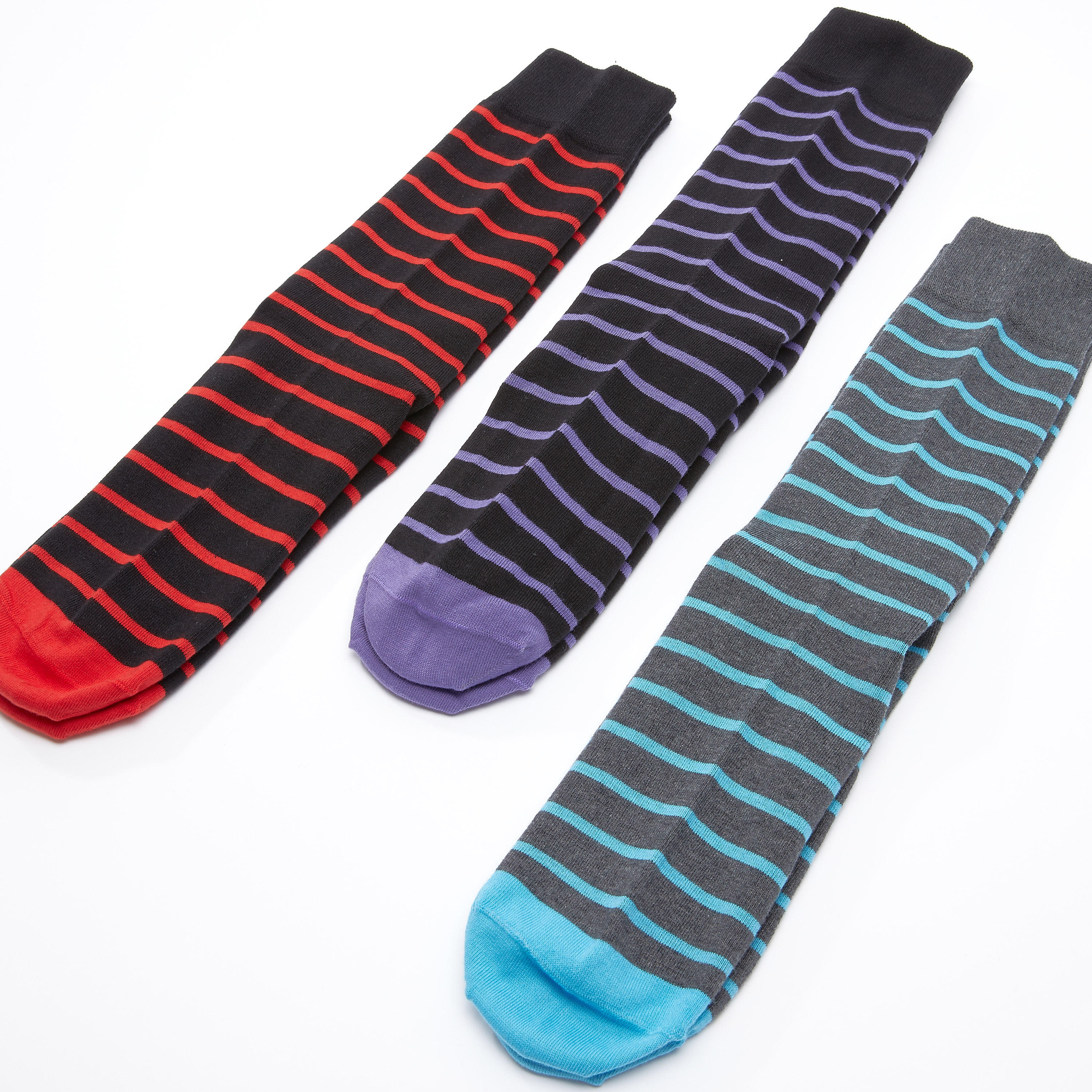 جوارب مقلّمة بطول متوسط - طقم من 3 أزواج-men-socks-image-3