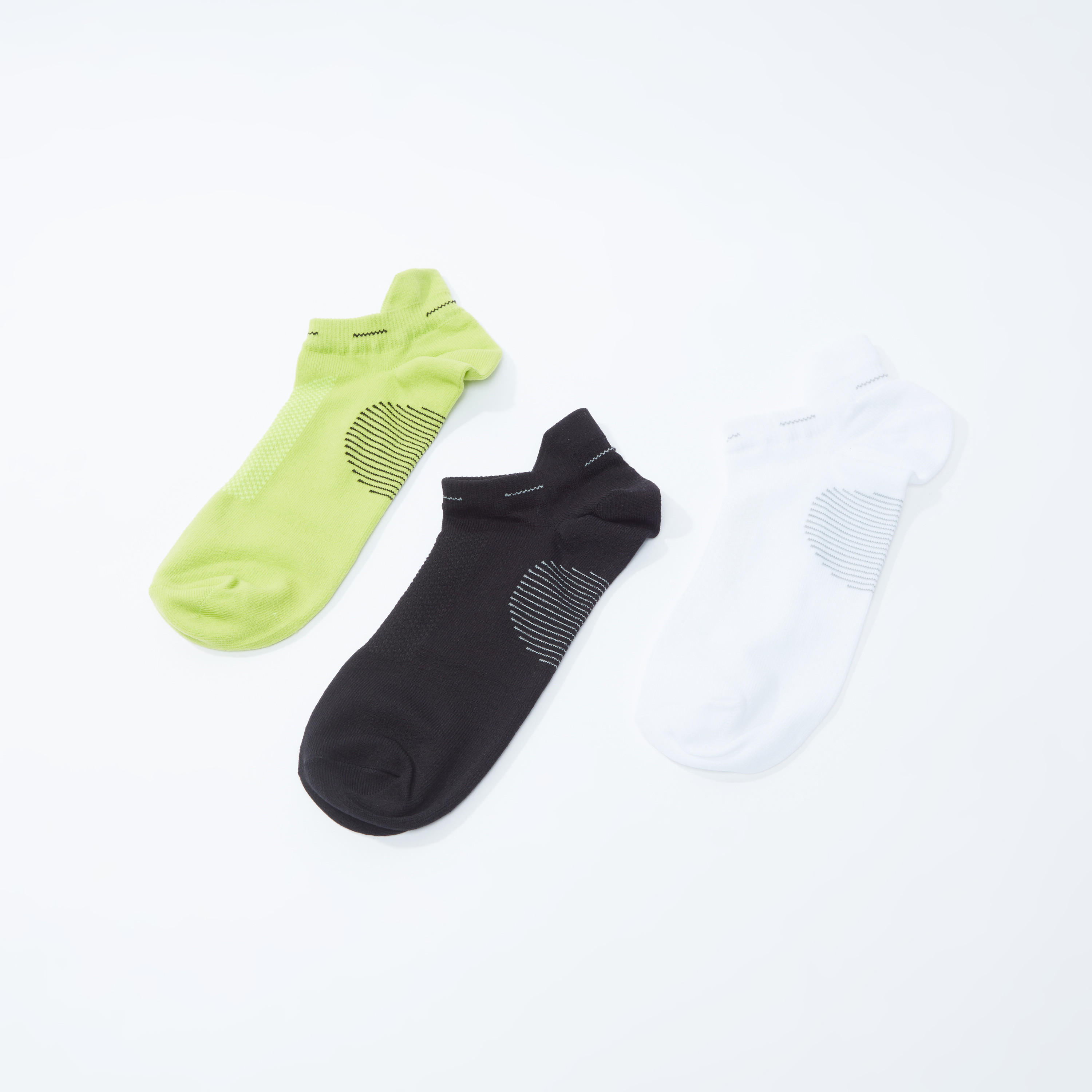 جوارب مقلّمة بطول الكاحل - طقم من 3 أزواج-men-socks-image-3