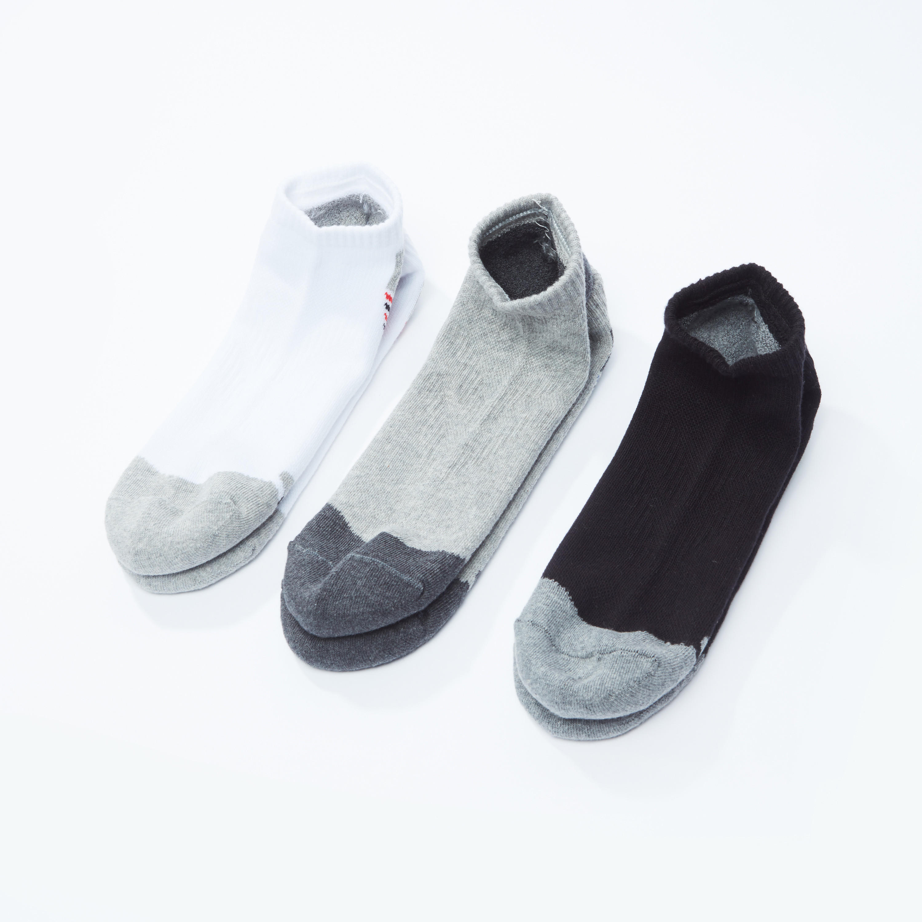 جوارب مقلّمة بطول الكاحل - طقم من 3 أزواج-men-socks-image-1
