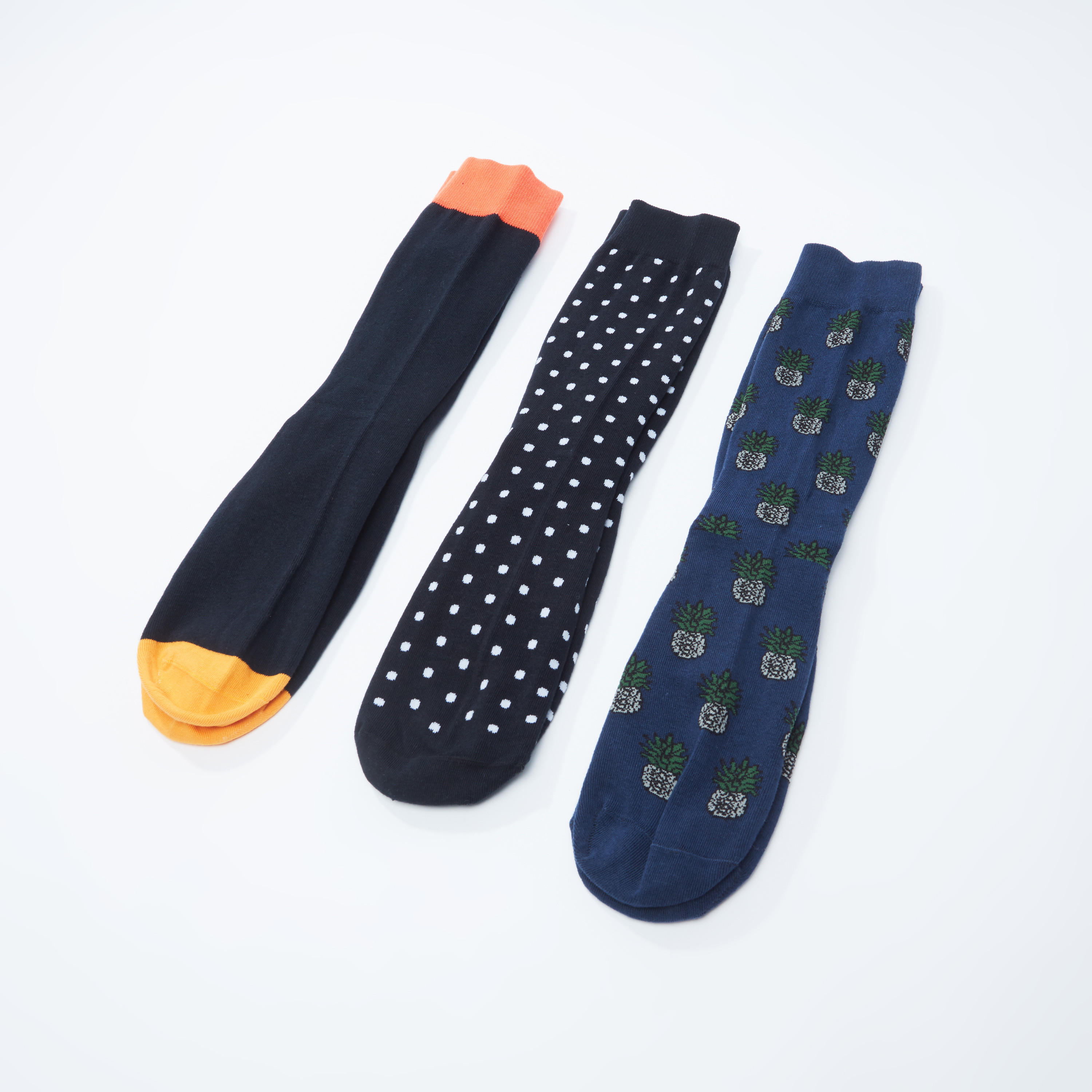 جوارب متنوعة متوسطة الطول - طقم من 3 أزواج-men-socks-image-1