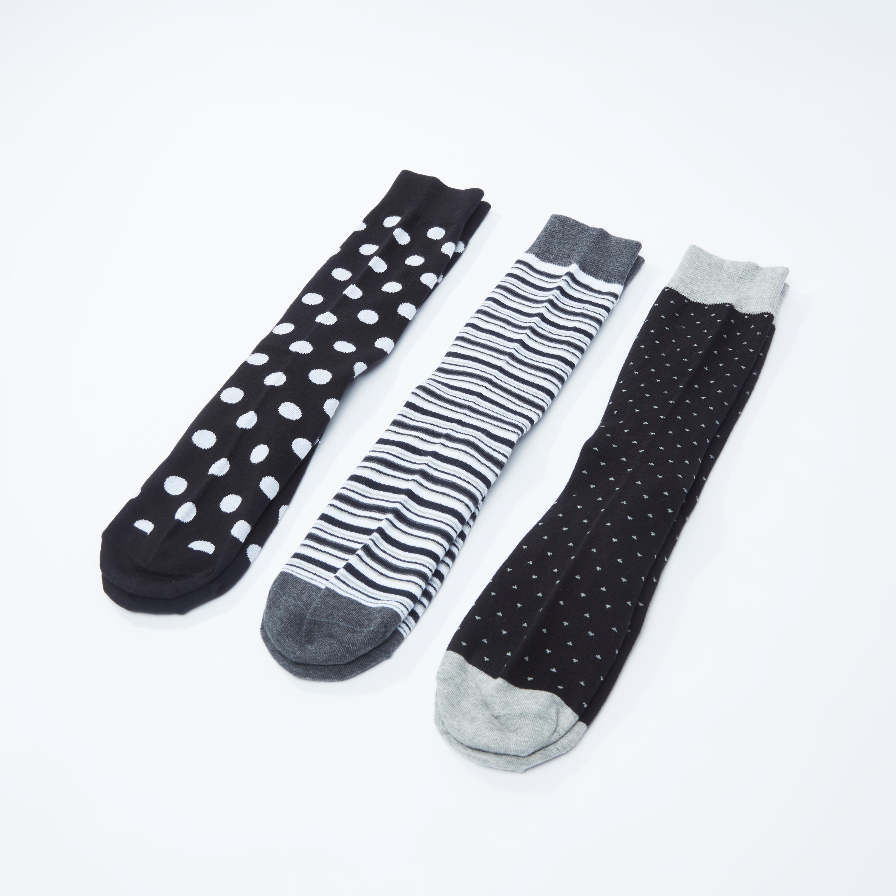 جوارب متنوعة متوسطة الطول بأساور مطّاطية - طقم من 3 أزواج-men-socks-image-1