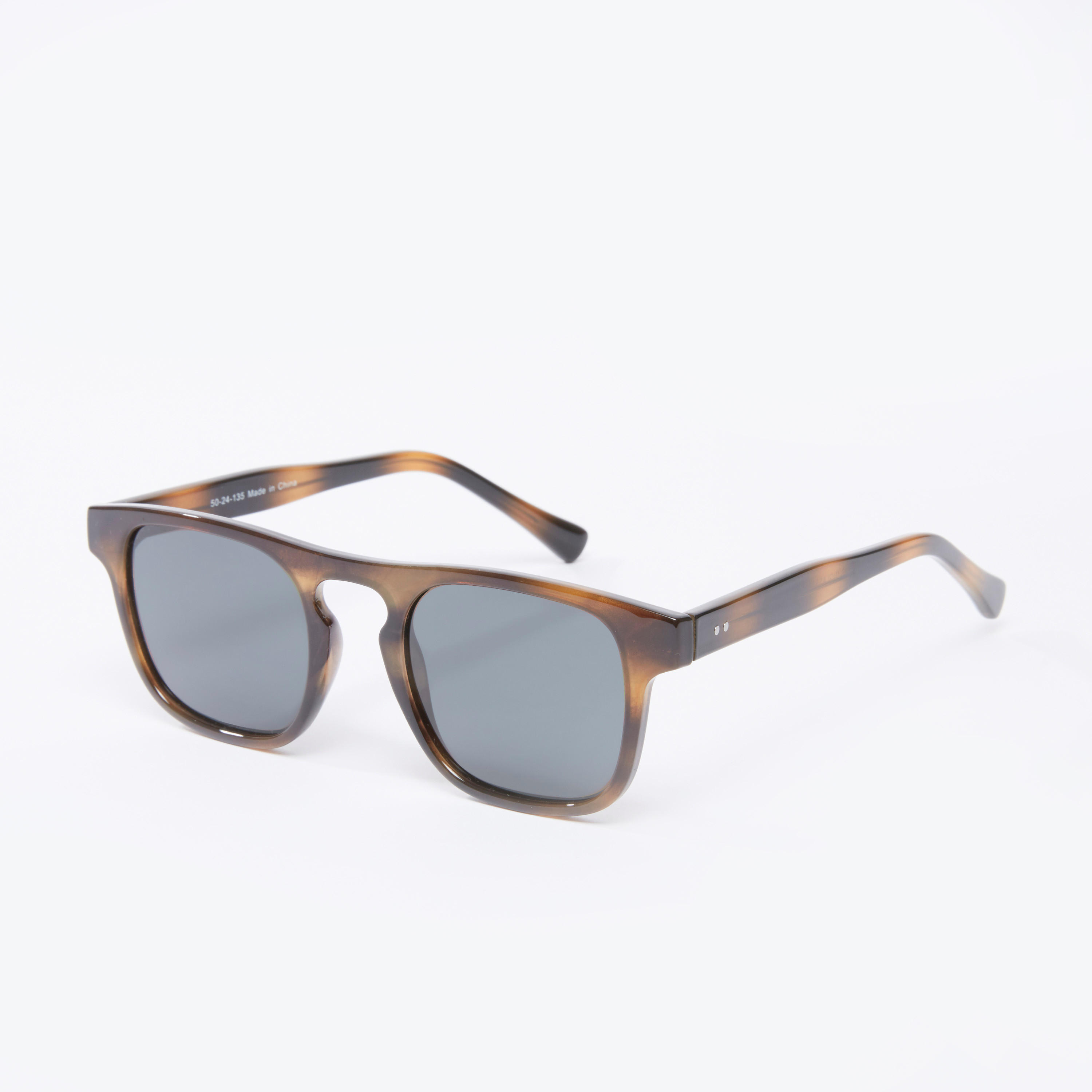 نظّارة شمسيّة واي فيرار بإطار كامل وطبعات-men-sunglasses-image-1