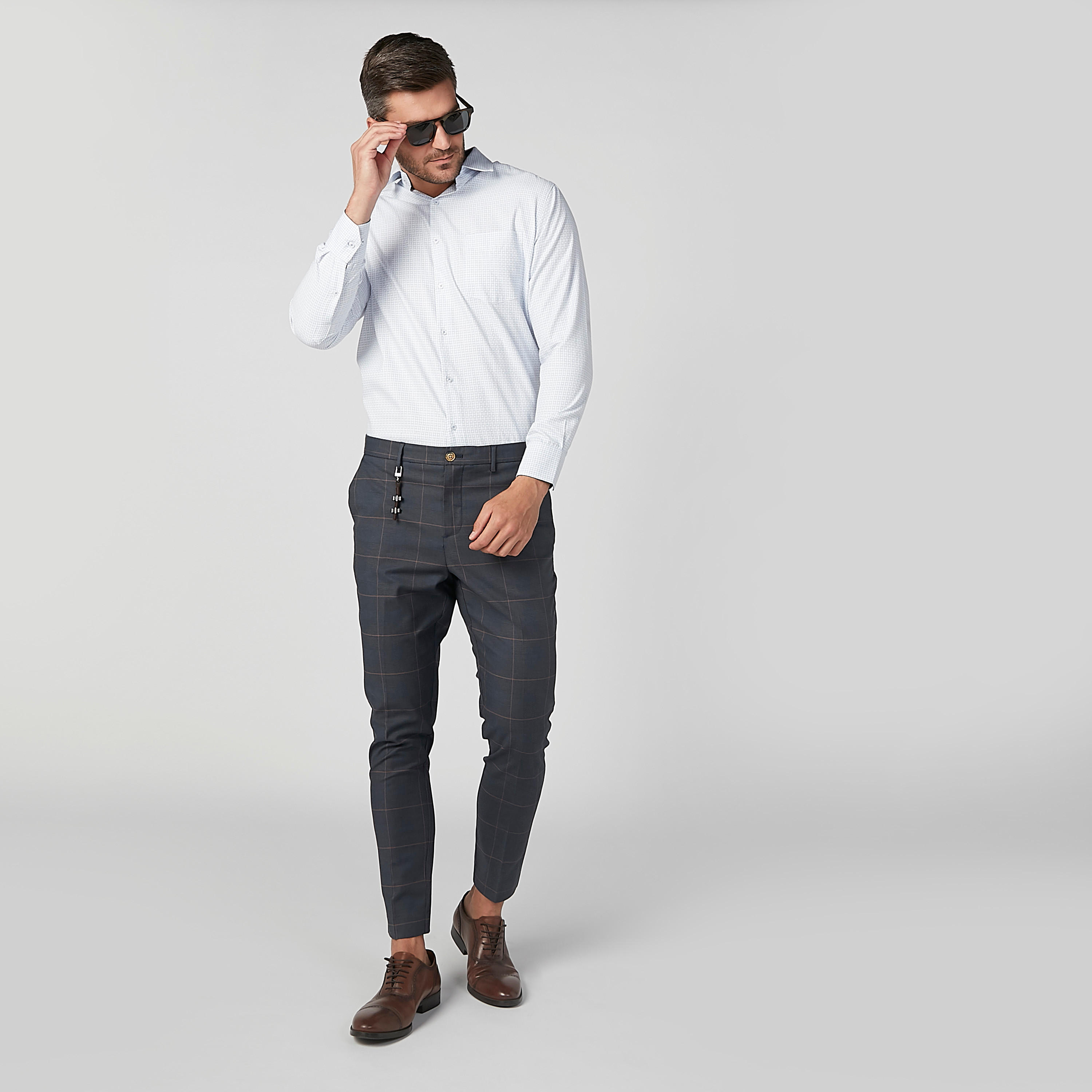 نظّارة شمسيّة واي فيرار بإطار كامل وطبعات-men-sunglasses-image-2
