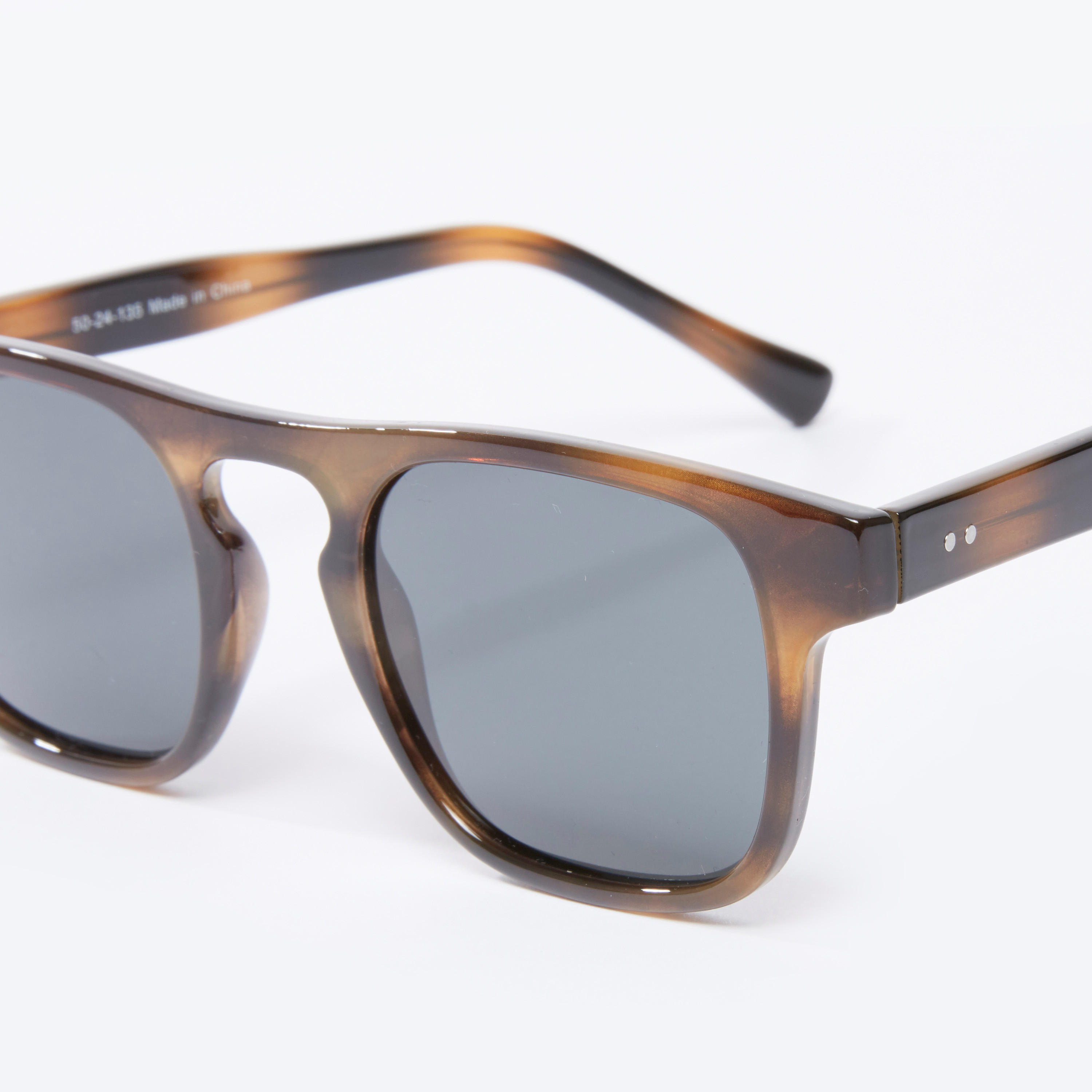 نظّارة شمسيّة واي فيرار بإطار كامل وطبعات-men-sunglasses-image-4