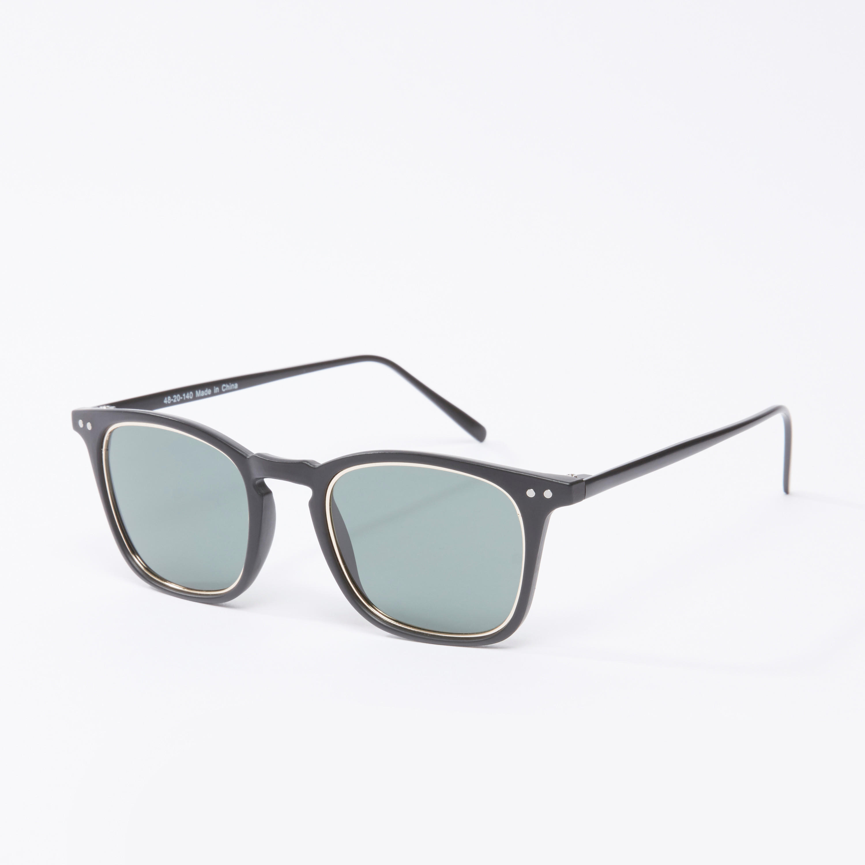 نظارة شمسية واي فيرار بإطار كامل ووسادات أنف-men-sunglasses-image-1
