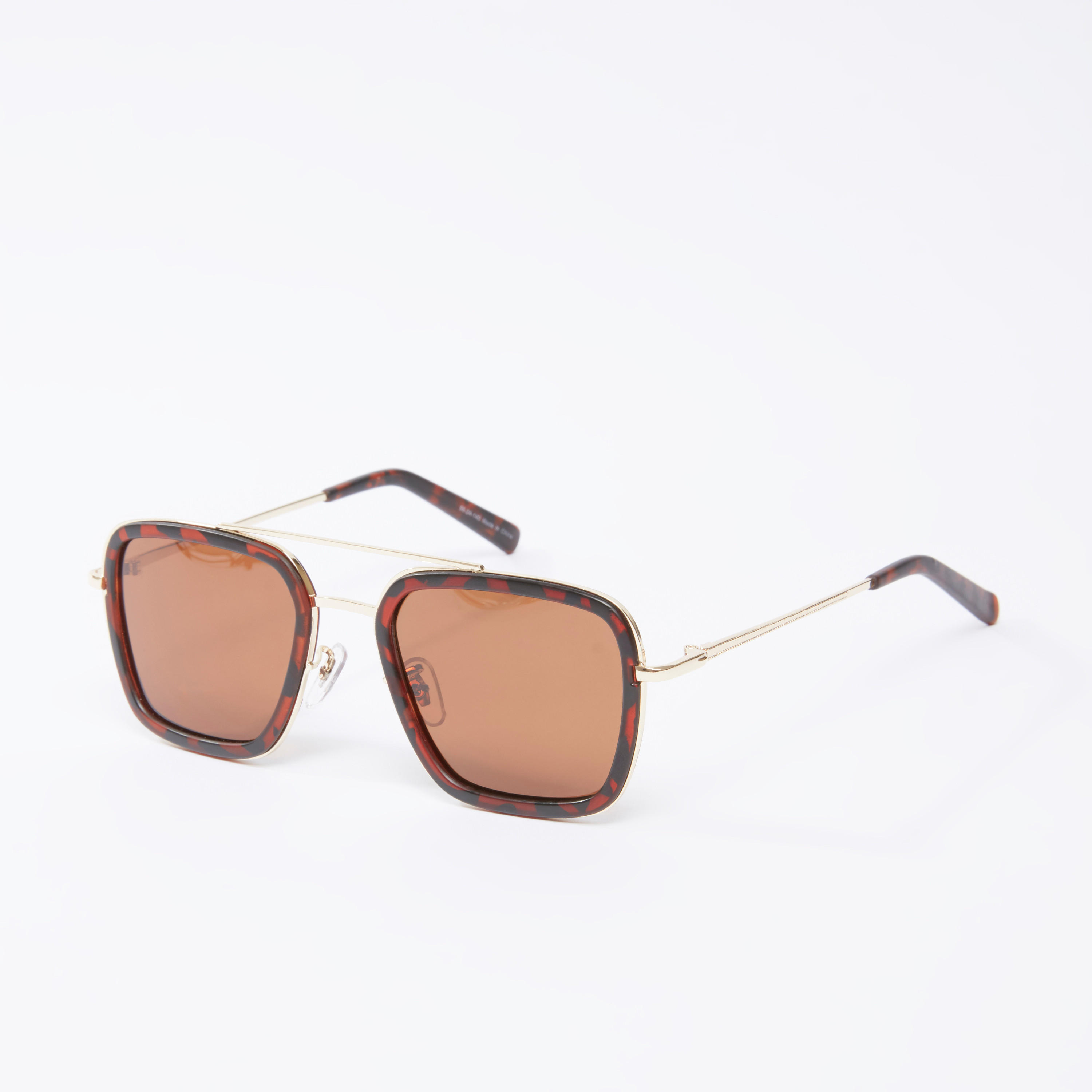 نظّارة شمسية واي فيرار بإطار كامل ووسادات أنف وطبعات-men-sunglasses-image-1
