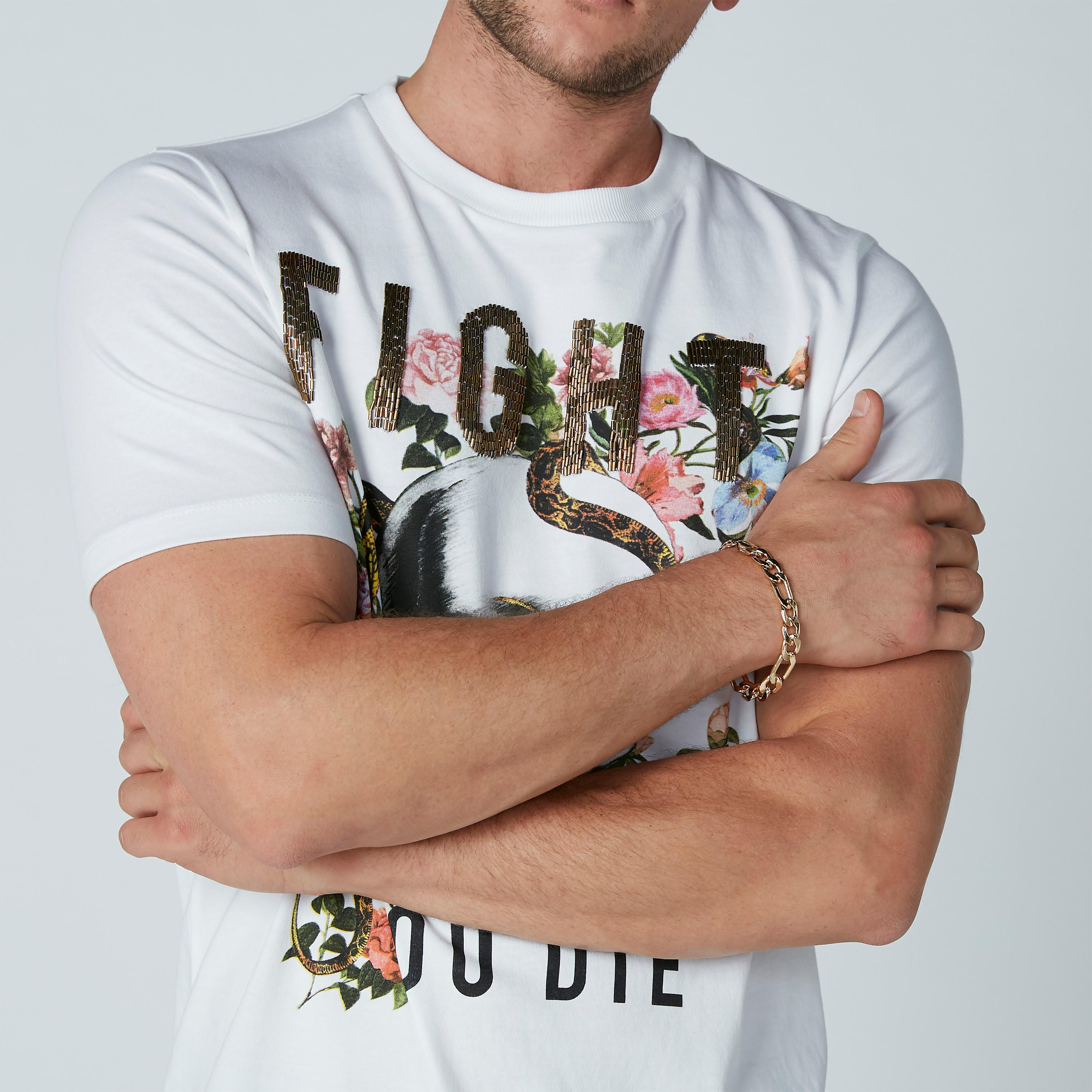 سوار ميتاليك بمشبك إغلاق-men-watchesandjewellery-bracelets-image-2