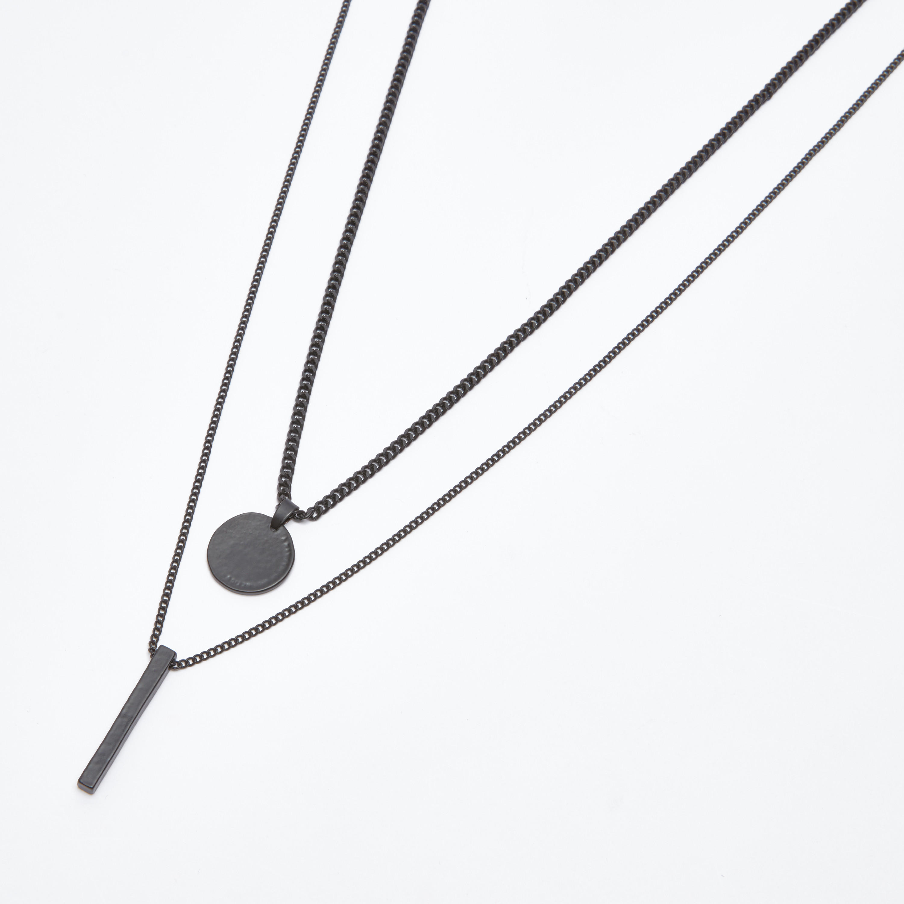 قلادة بدلّاية ميتاليك بمشبك إغلاق - طقم من قطعتين-men-watchesandjewellery-necklacesandpendants-image-1
