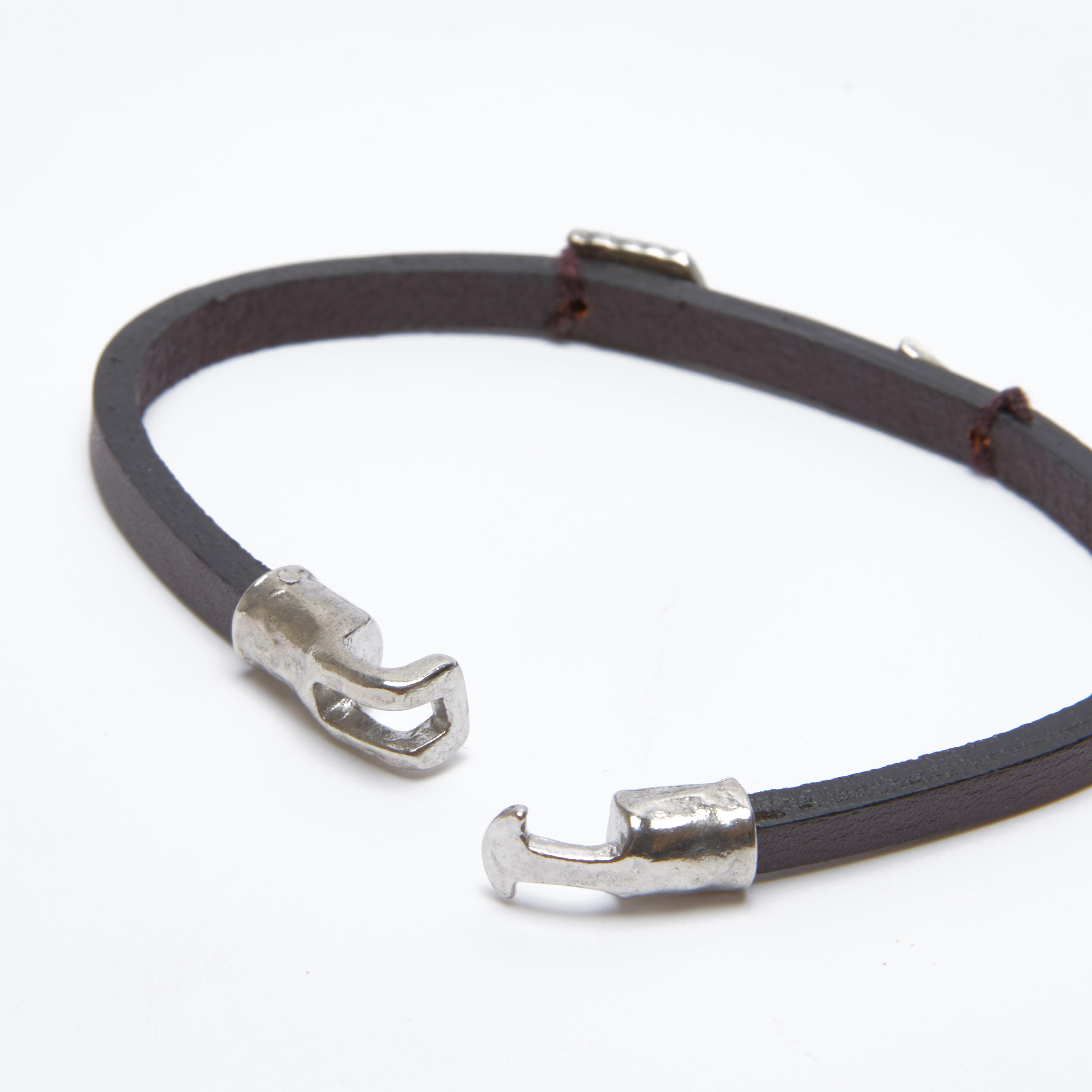 أساور متنوعة - طقم من قطعتين-men-watchesandjewellery-bracelets-image-3