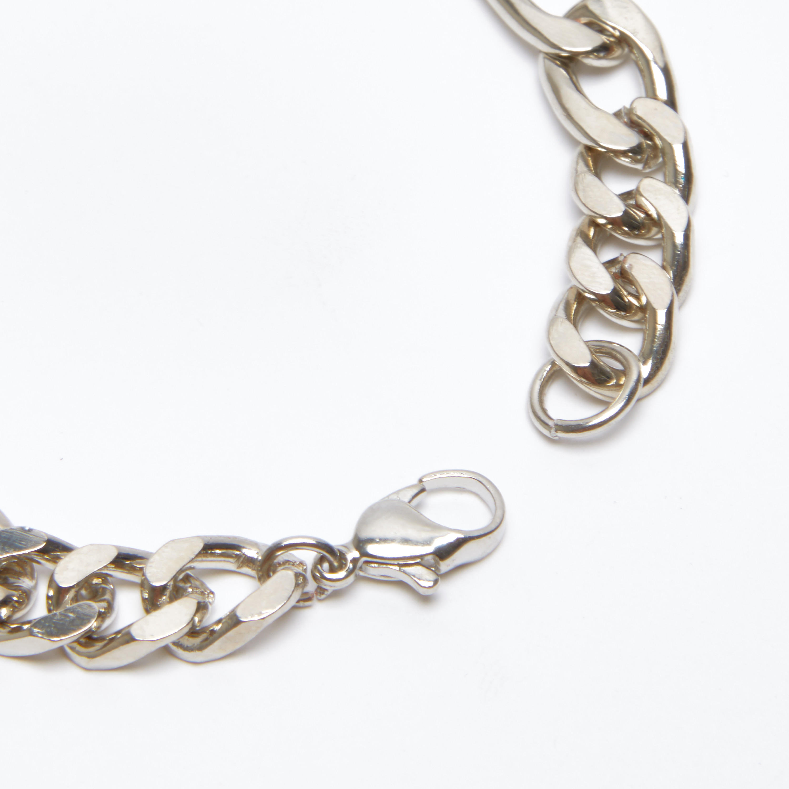 سوار ميتاليك بمشبك إغلاق-men-watchesandjewellery-bracelets-image-3