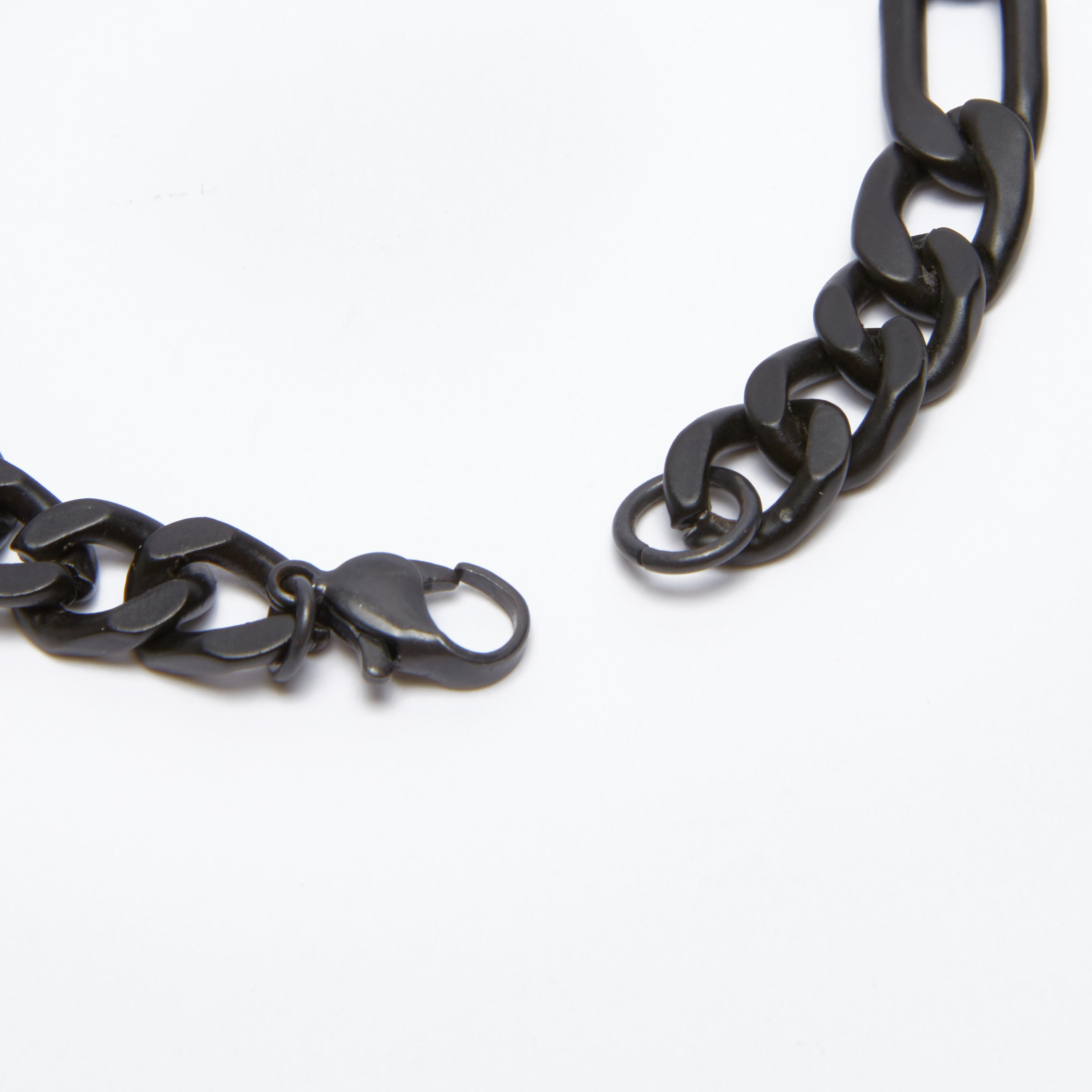 سوار بسلسلة ميتاليك ومشبك إغلاق-men-watchesandjewellery-bracelets-image-3