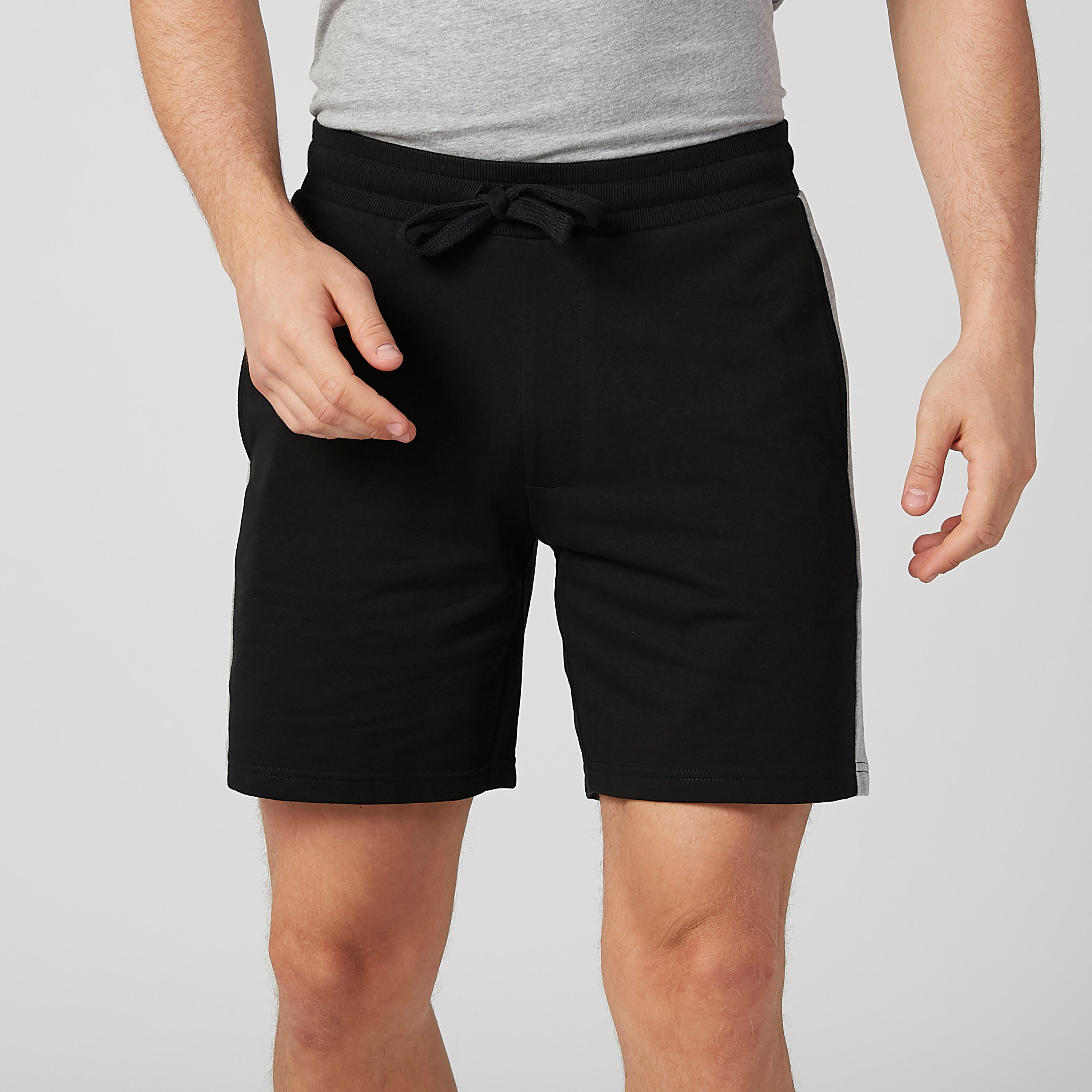 شورت سادة بخصر مطّاطي ورباط-men-clothing-nightwear-pyjamaandshorts-image-2