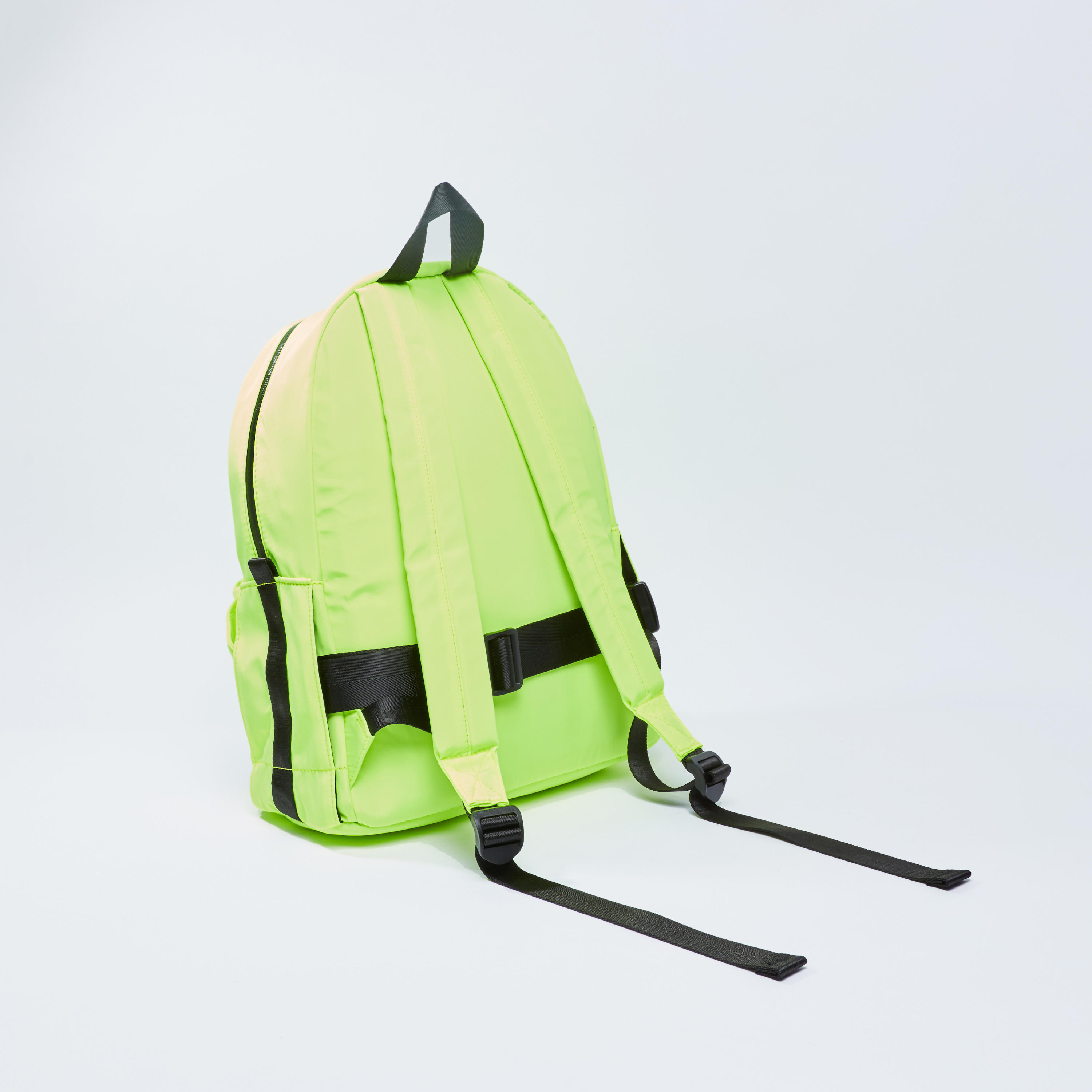 حقيبة ظهر سادة بسحّاب إغلاق وحمّالات كتف قابلة للتعديل-men-bags-image-4