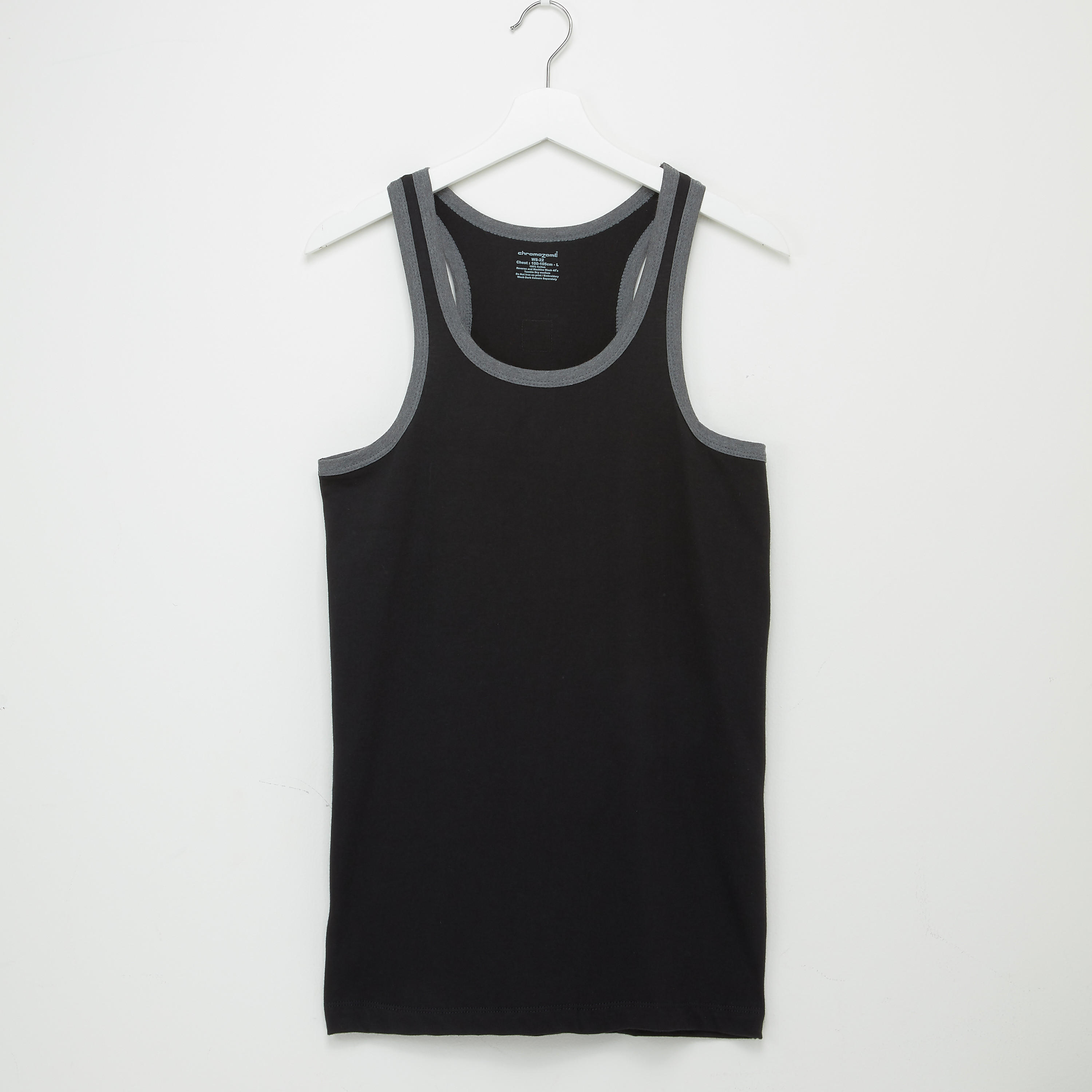 فيست دون أكمام بياقة عميقة-men-clothing-tshirtsandpolos-vests-image-1