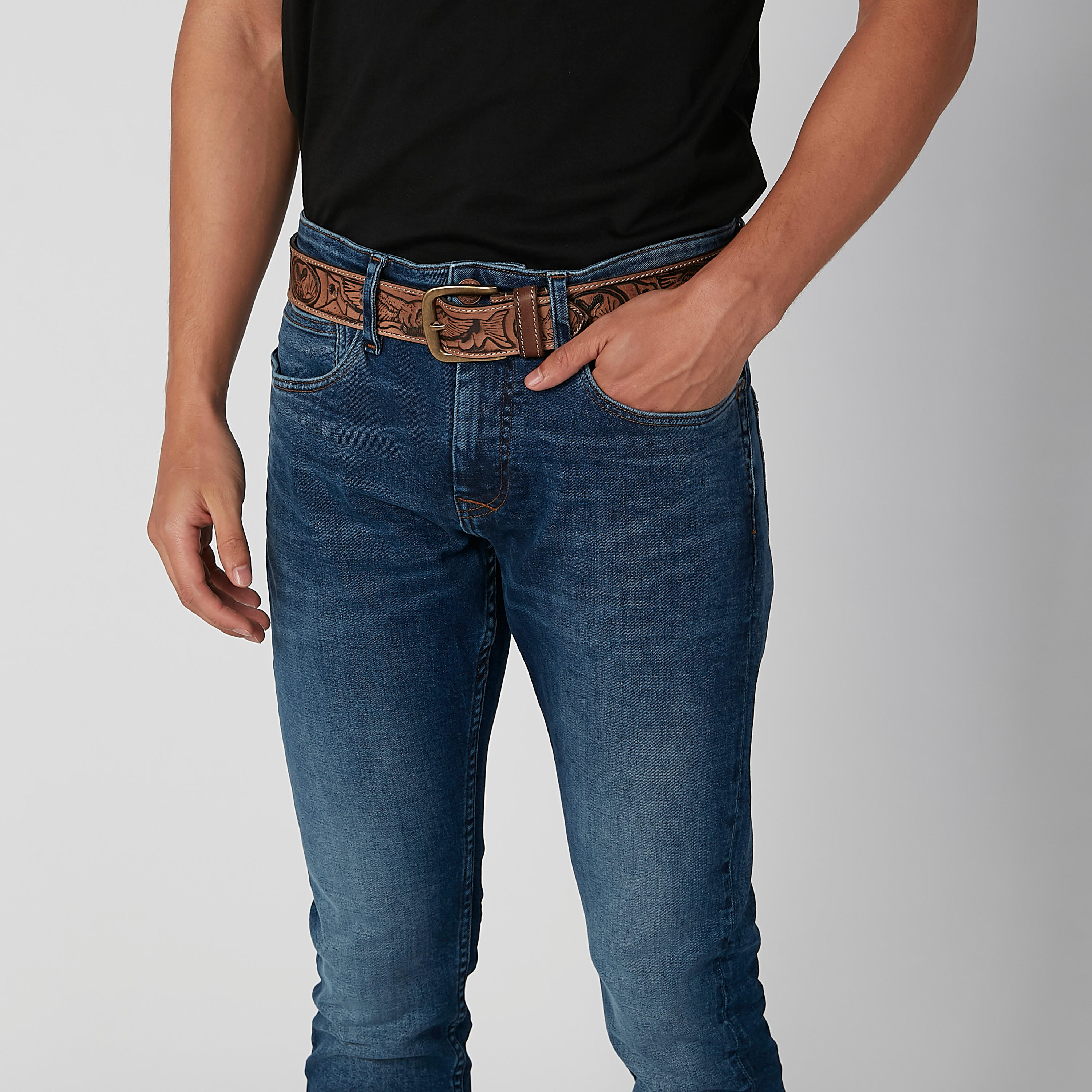 حزام بإبزيم بدبوس وطبعات-men-beltsandwallets-belts-image-2