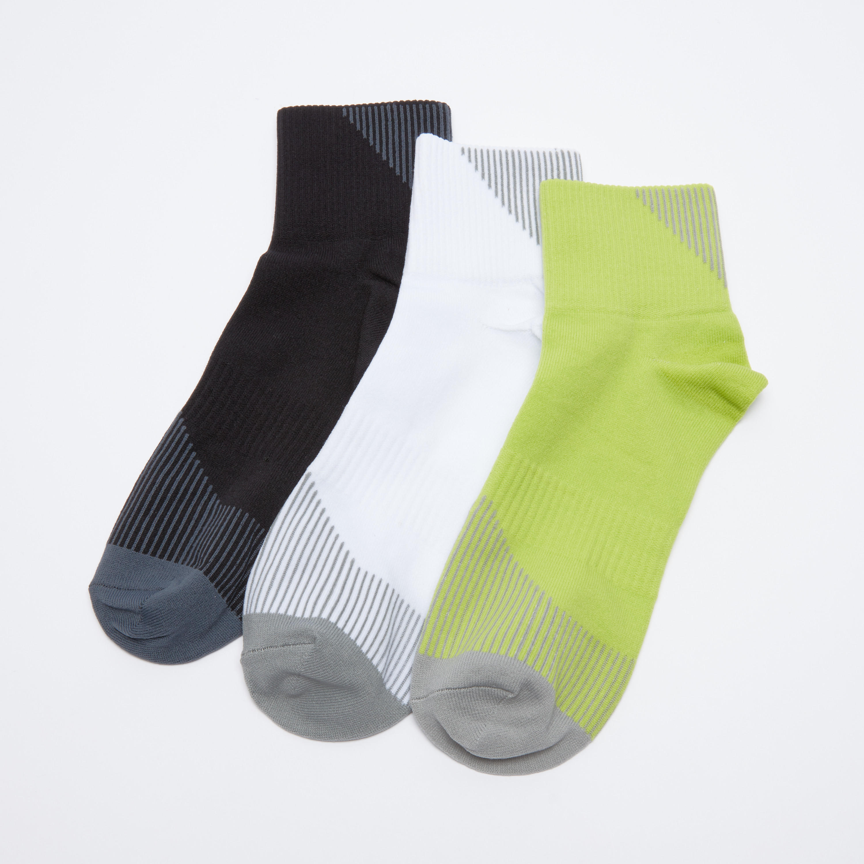 جوارب مقلّمة بطول الكاحل - طقم من 3 أزواج-men-socks-image-2