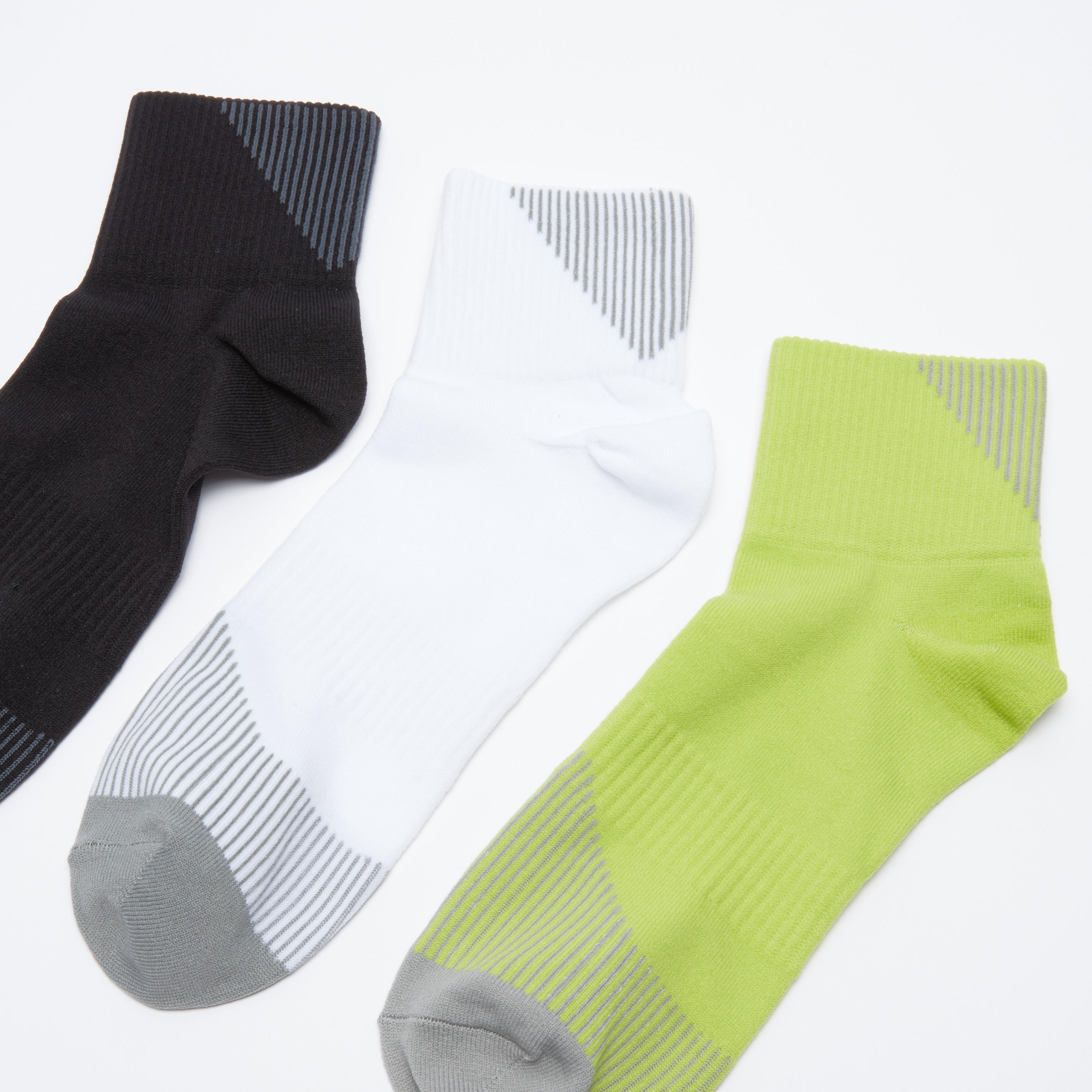 جوارب مقلّمة بطول الكاحل - طقم من 3 أزواج-men-socks-image-3